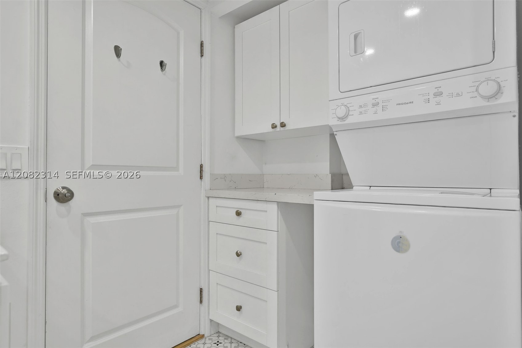 image Brickell Key One12