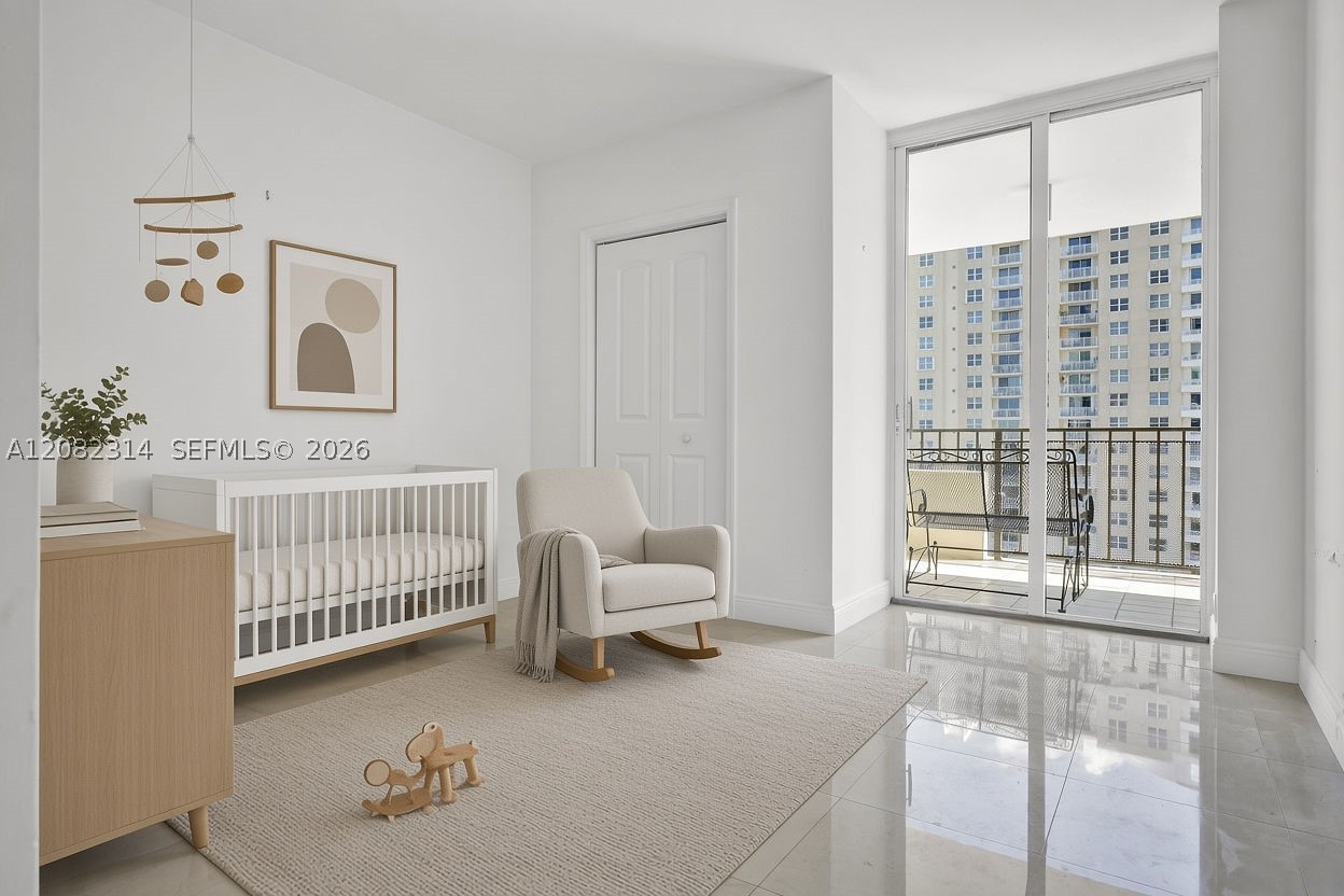 image Brickell Key One14