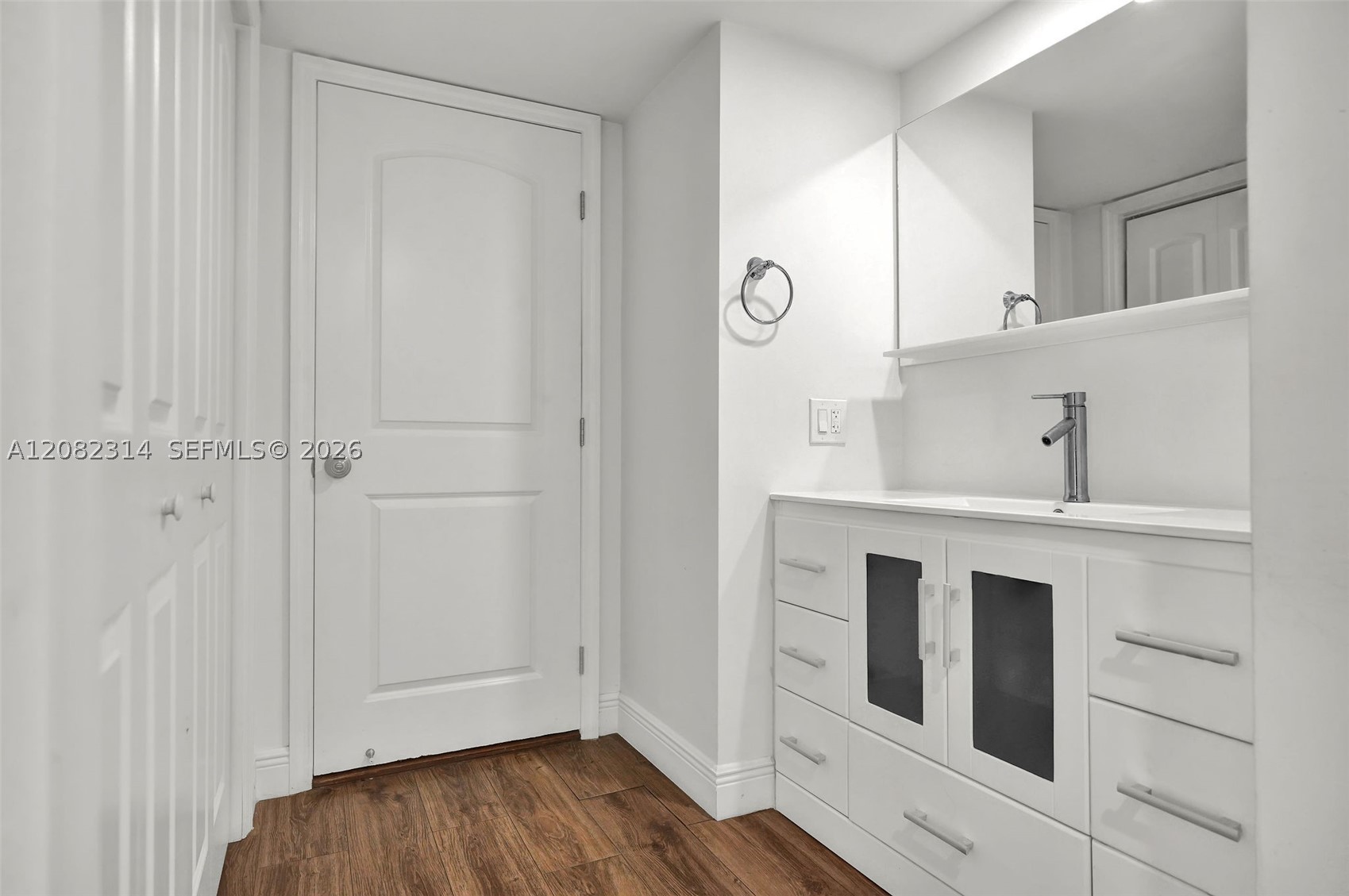 image Brickell Key One19