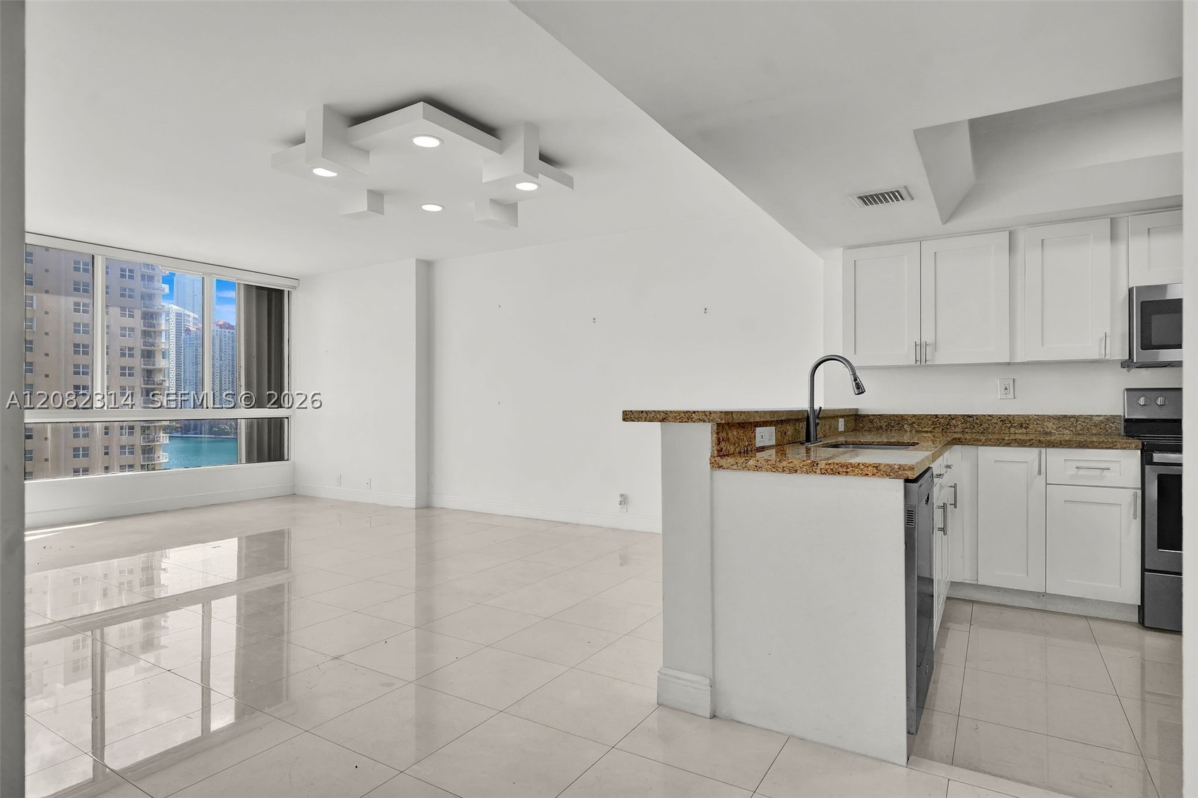 image Brickell Key One22