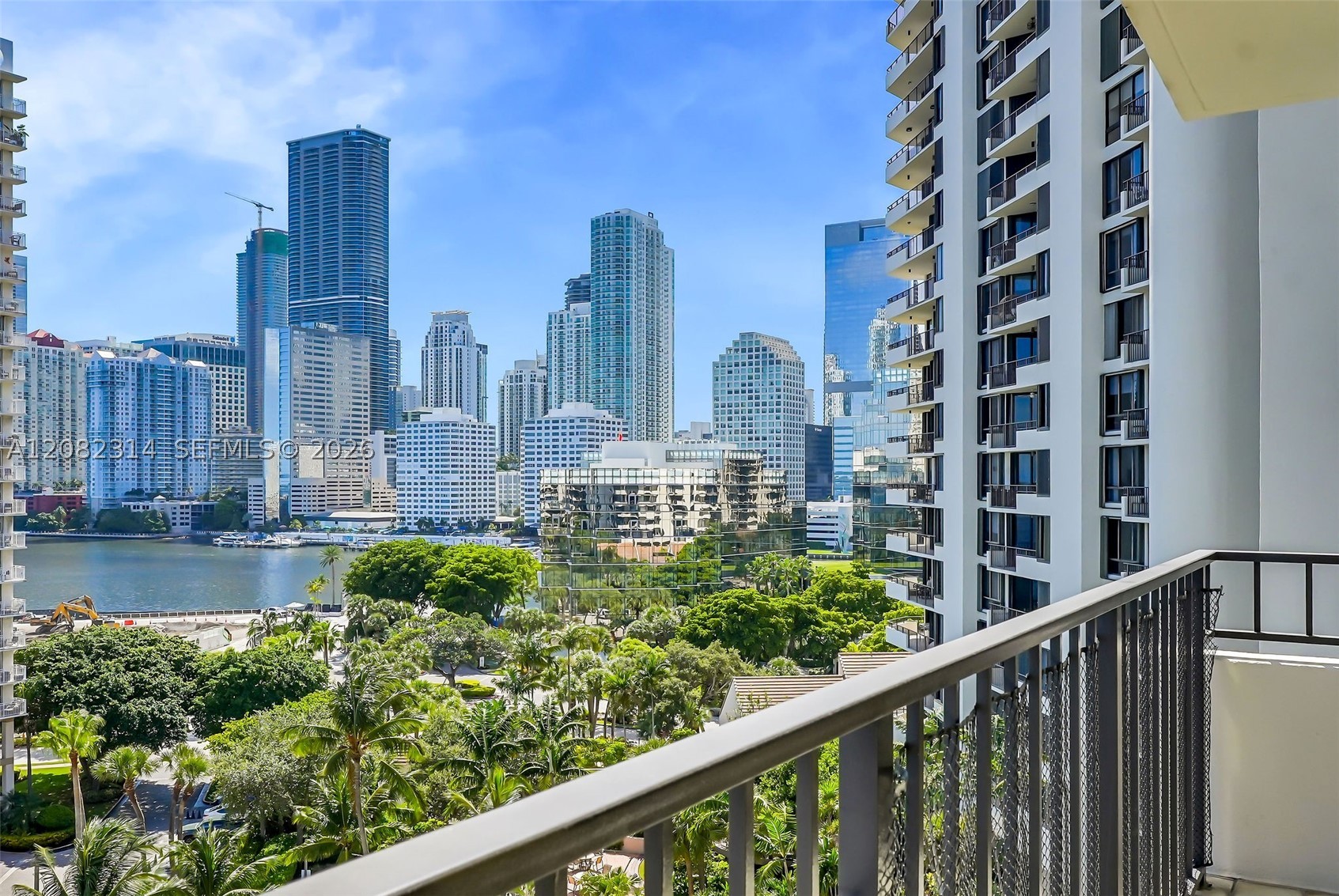 image Brickell Key One2