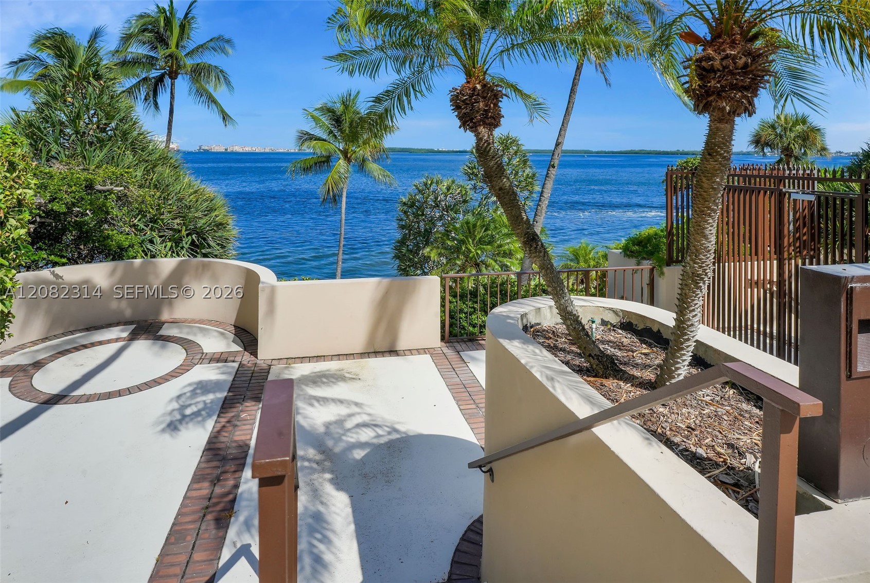 image Brickell Key One29
