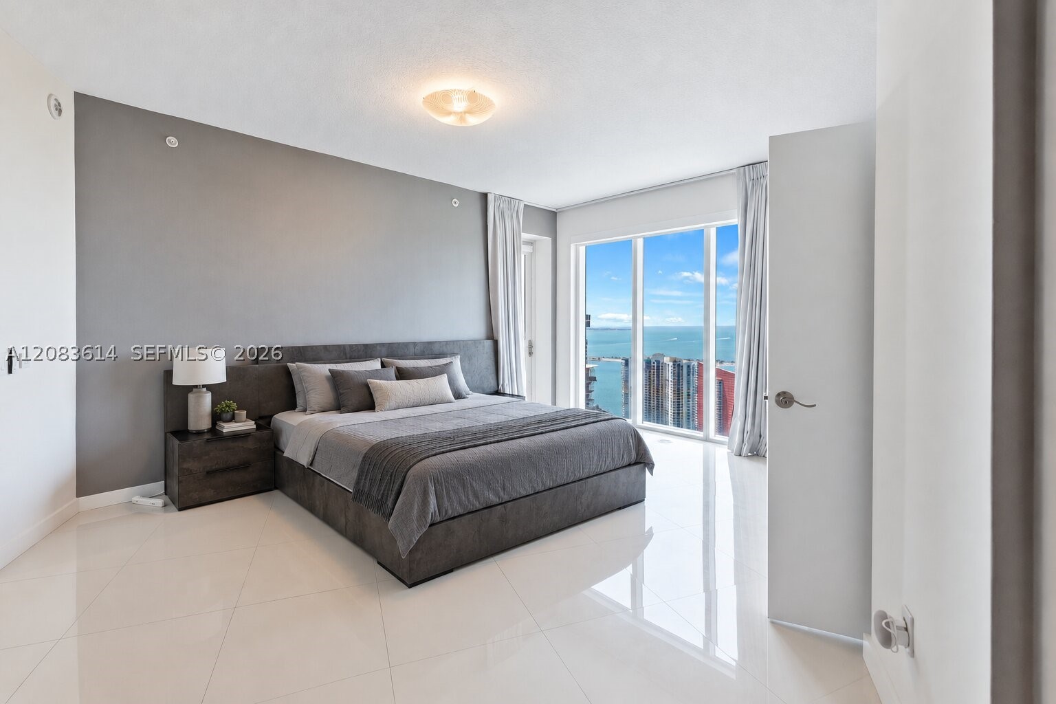image Infinity at Brickell12