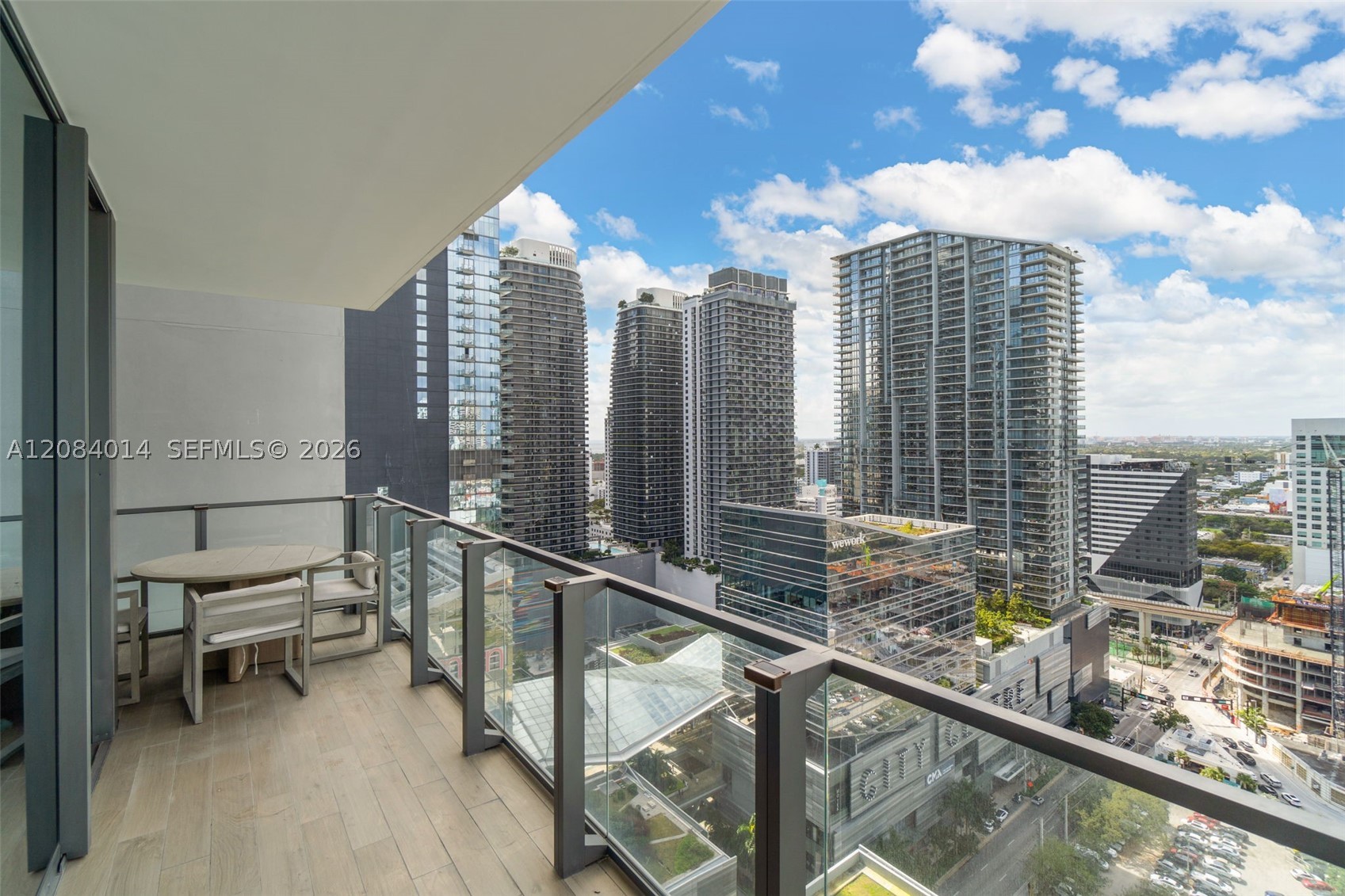 image Reach Brickell City Centre1