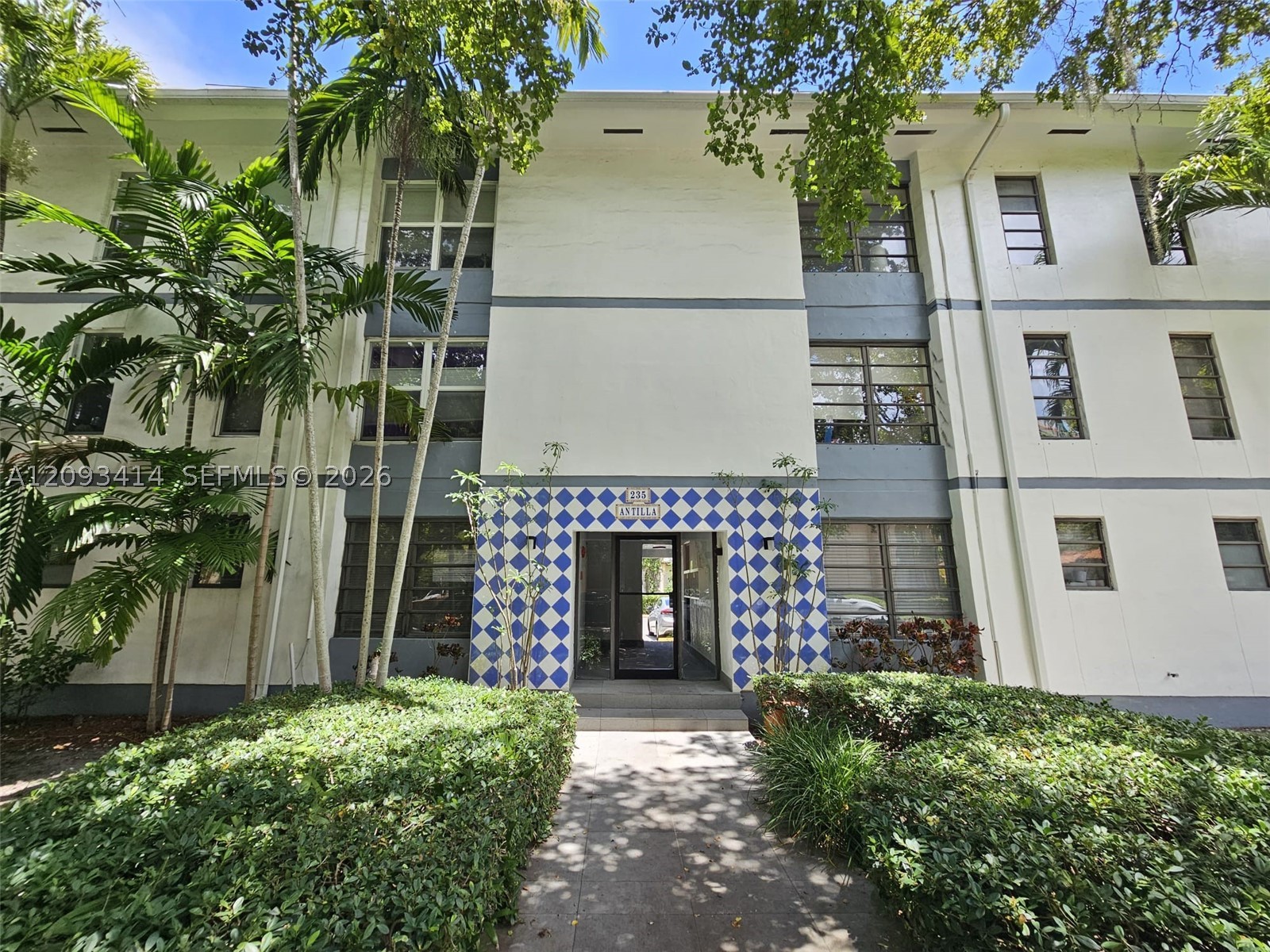 235 Antilla Ave #1