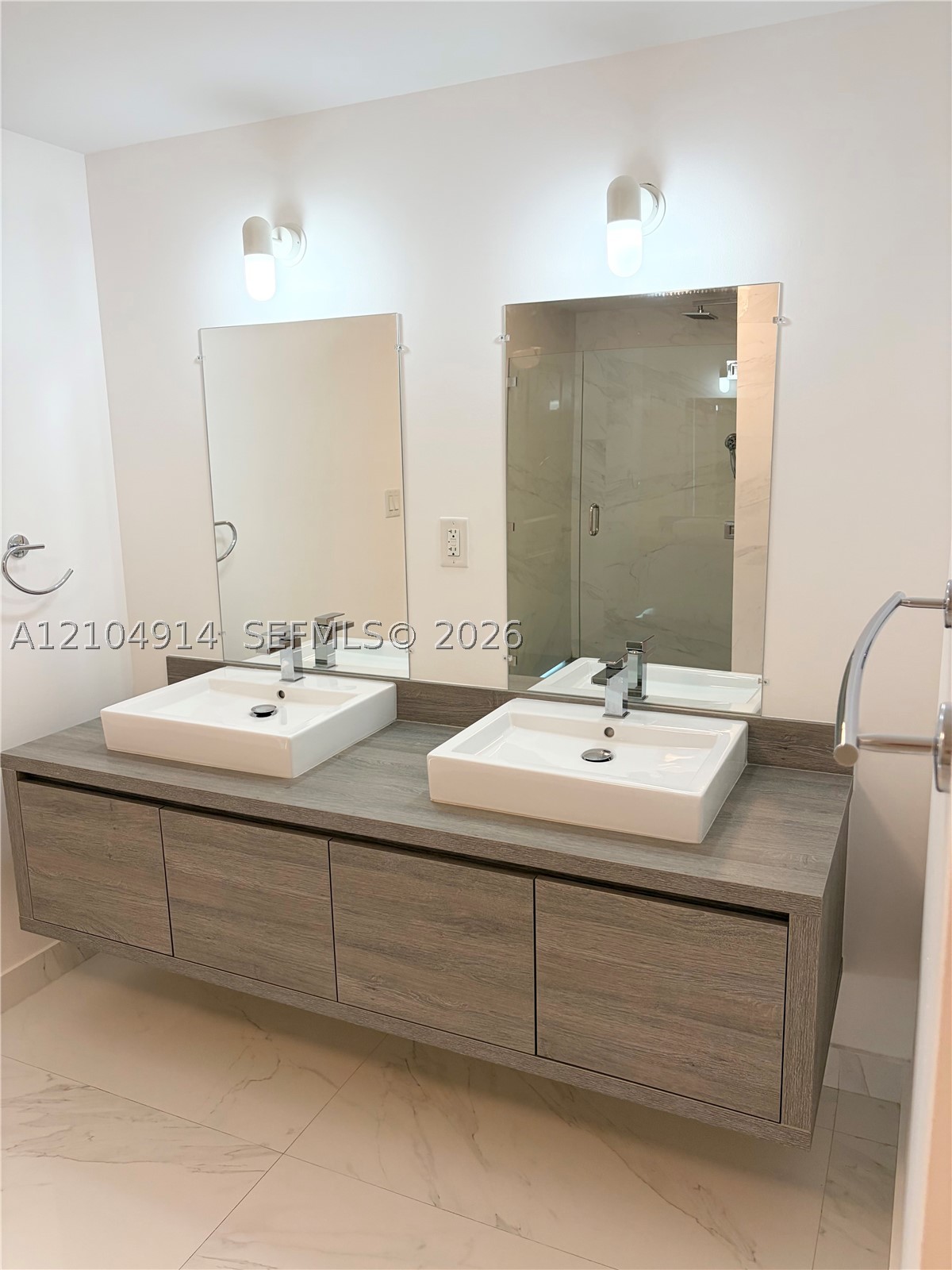 image 400 Sunny Isles9