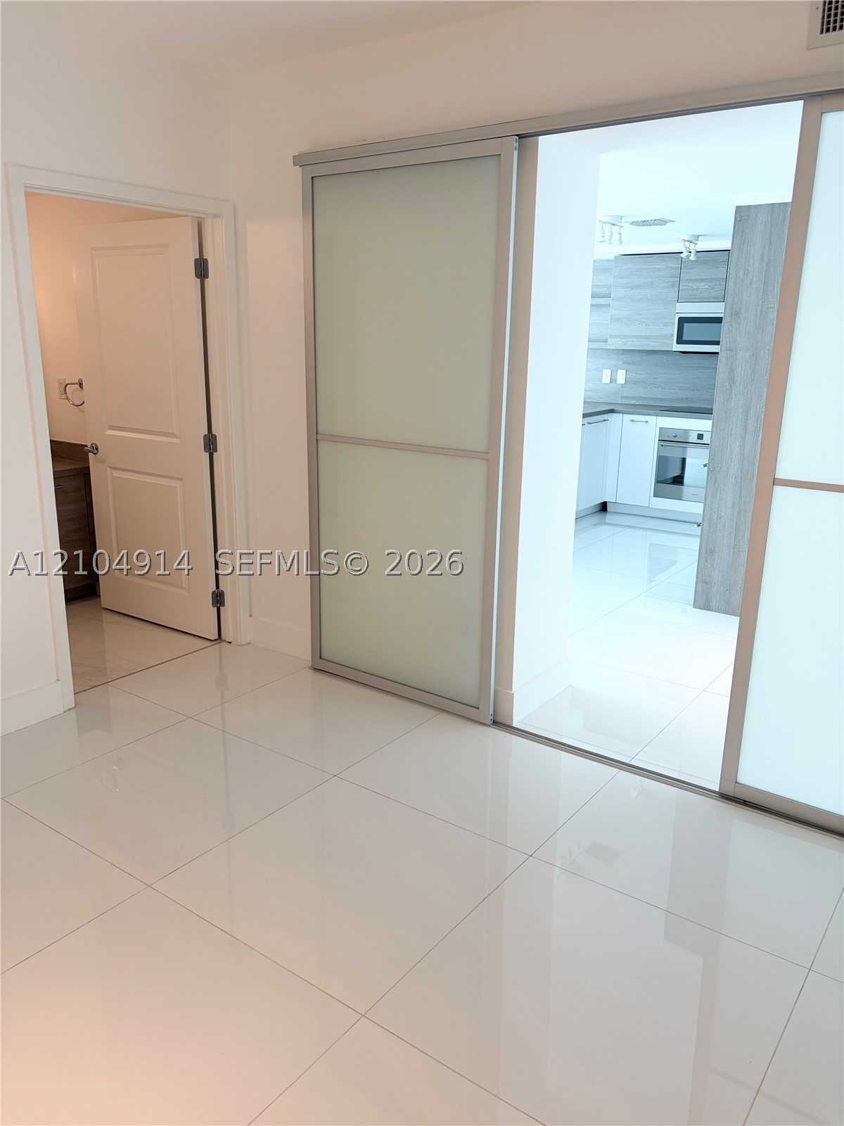 image 400 Sunny Isles18