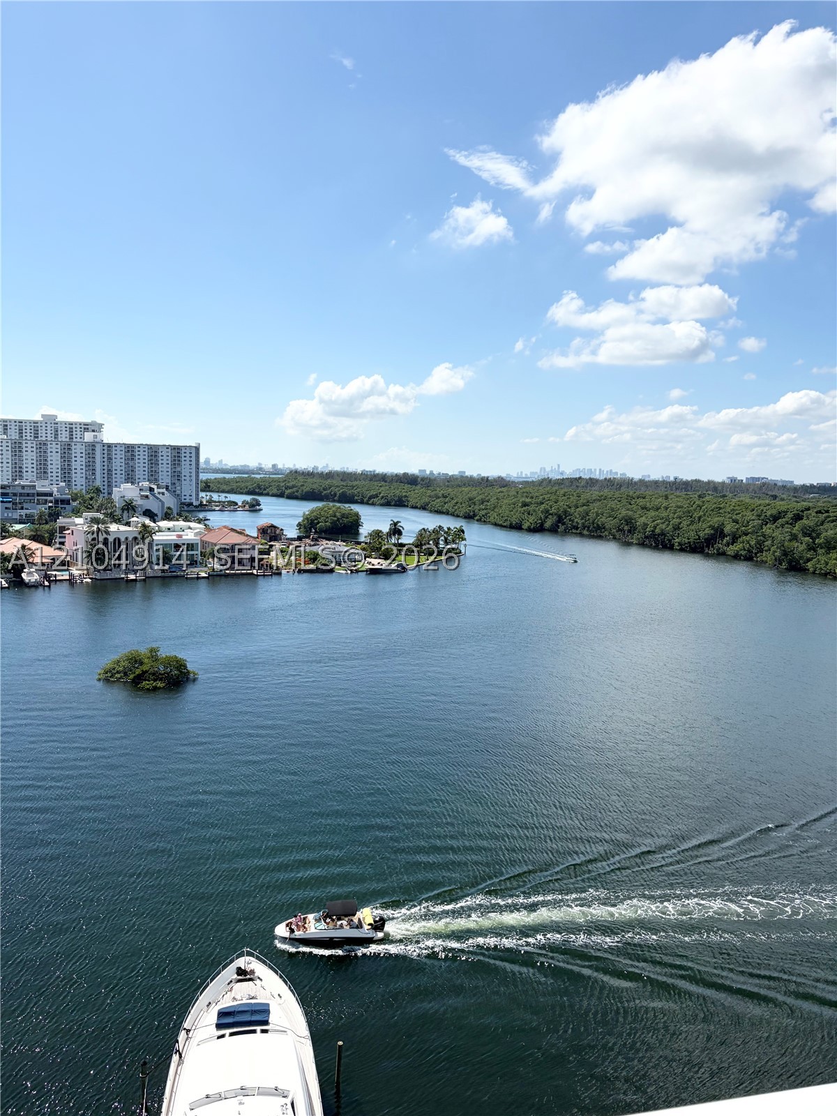 image 400 Sunny Isles2