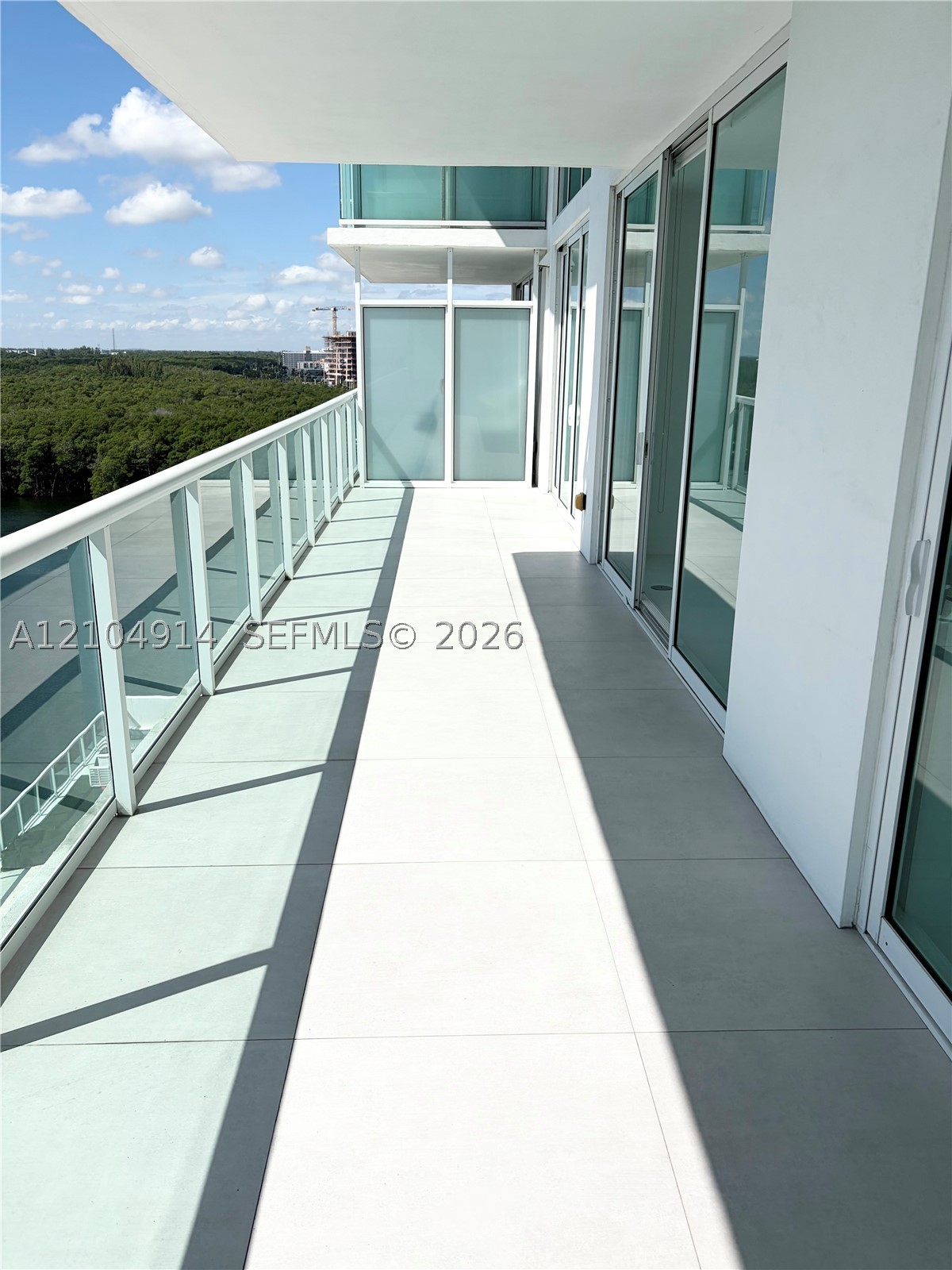 image 400 Sunny Isles3