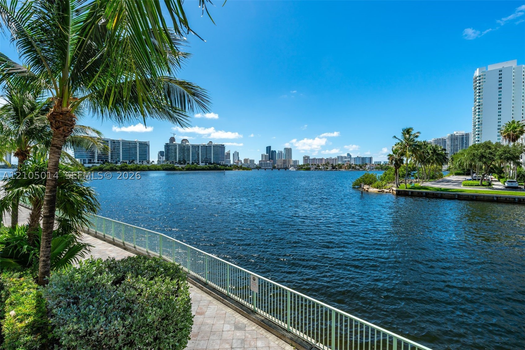 image Echo Aventura32