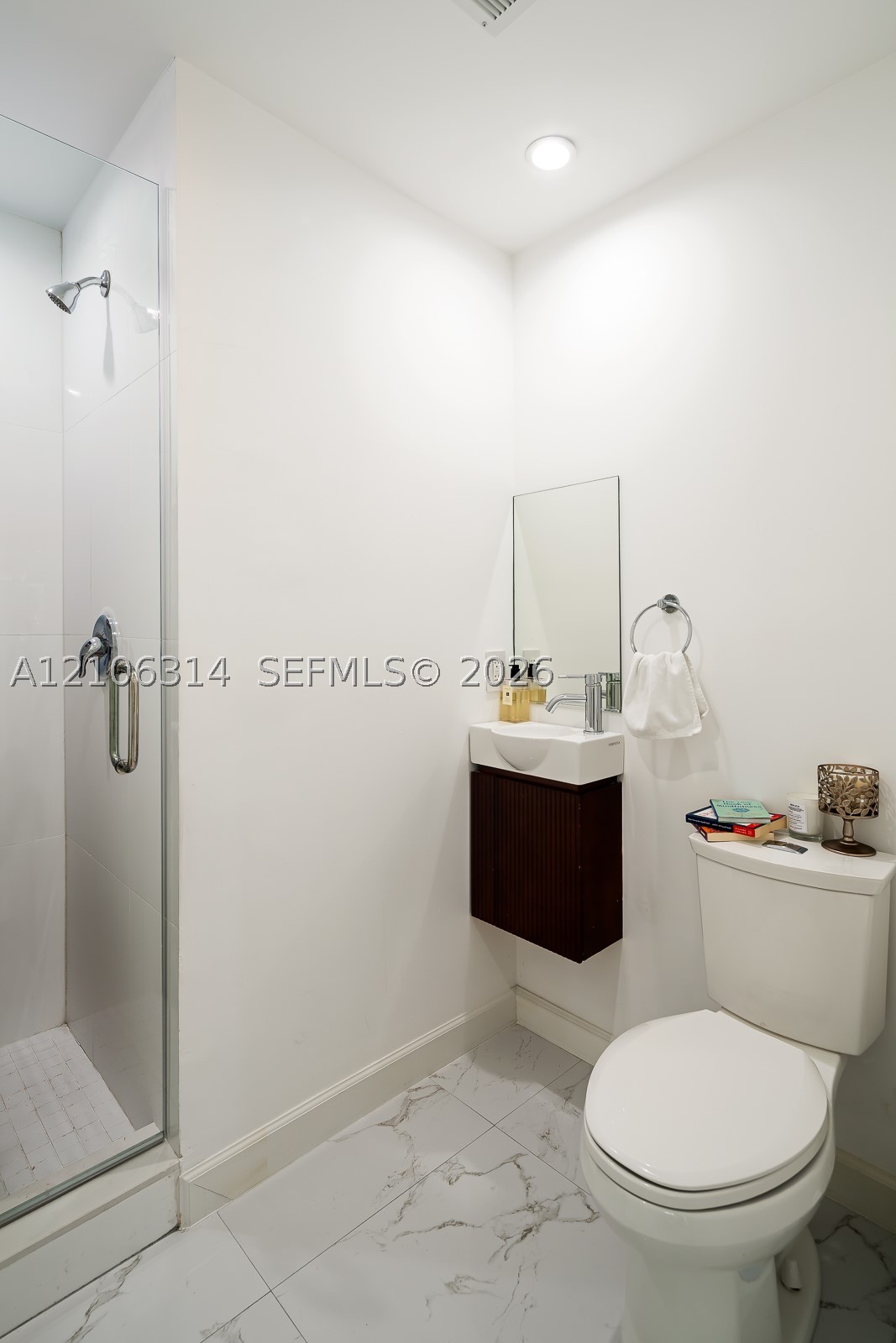 6300 SW 34th St Miami, FL 33155
