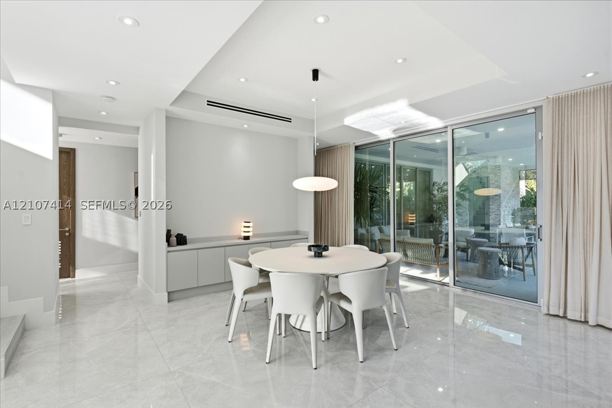 315 Cypress Dr Key Biscayne, FL 33149