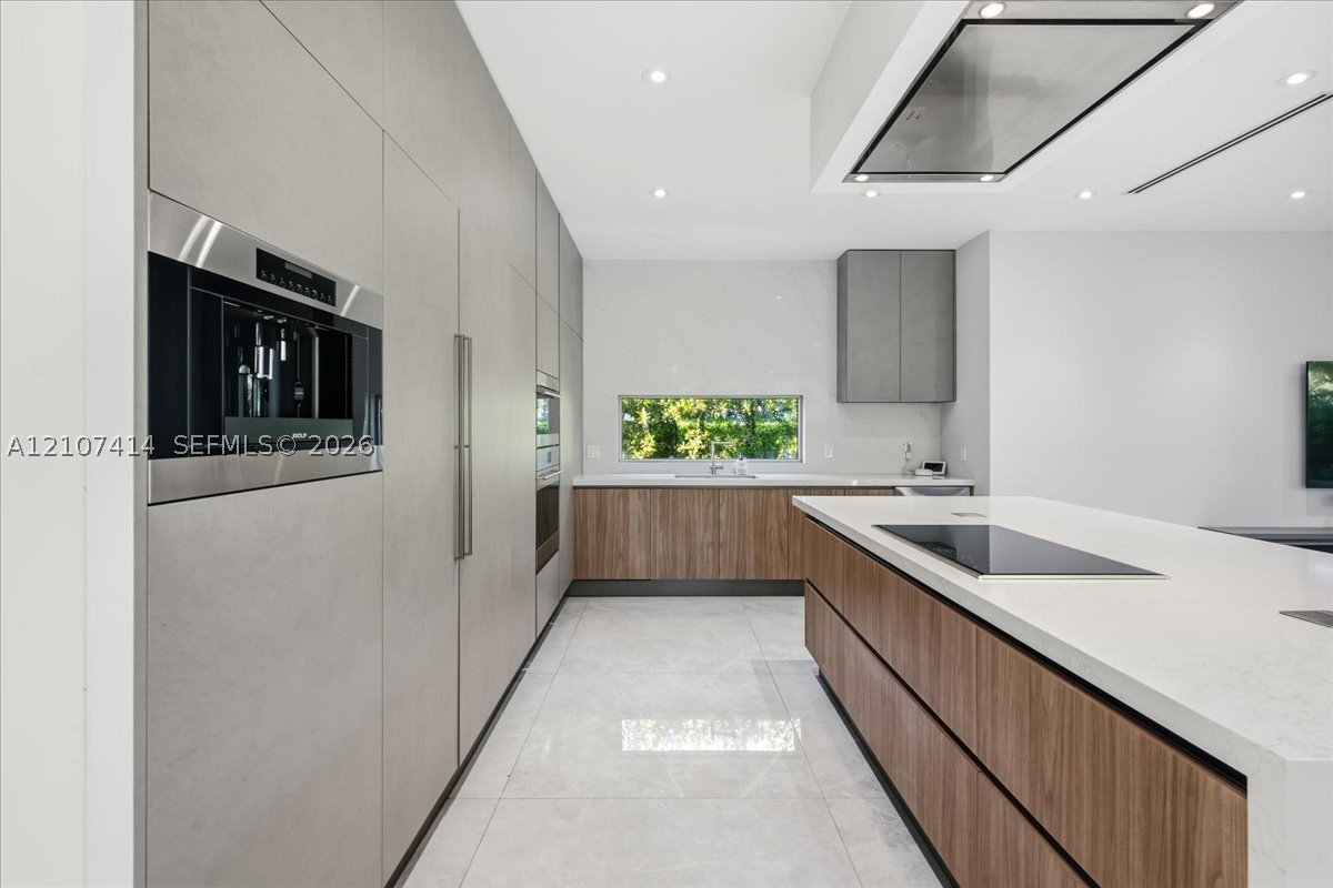 315 Cypress Dr Key Biscayne, FL 33149