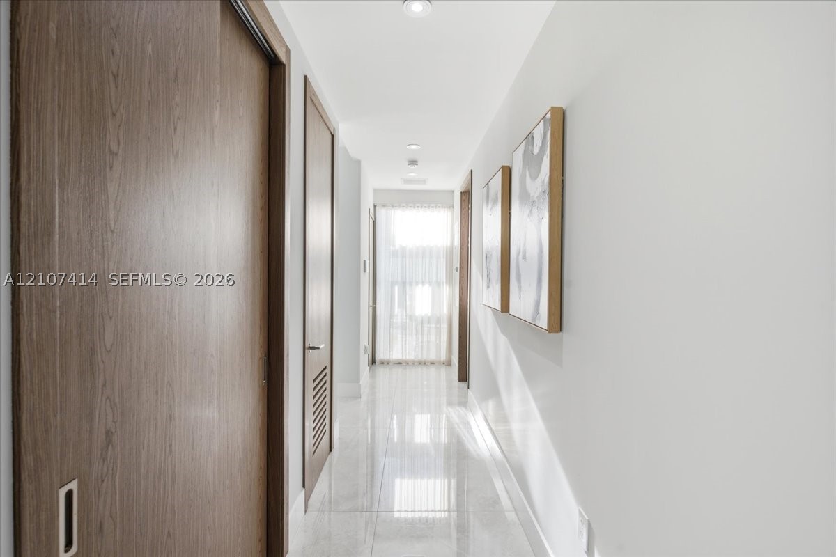315 Cypress Dr Key Biscayne, FL 33149