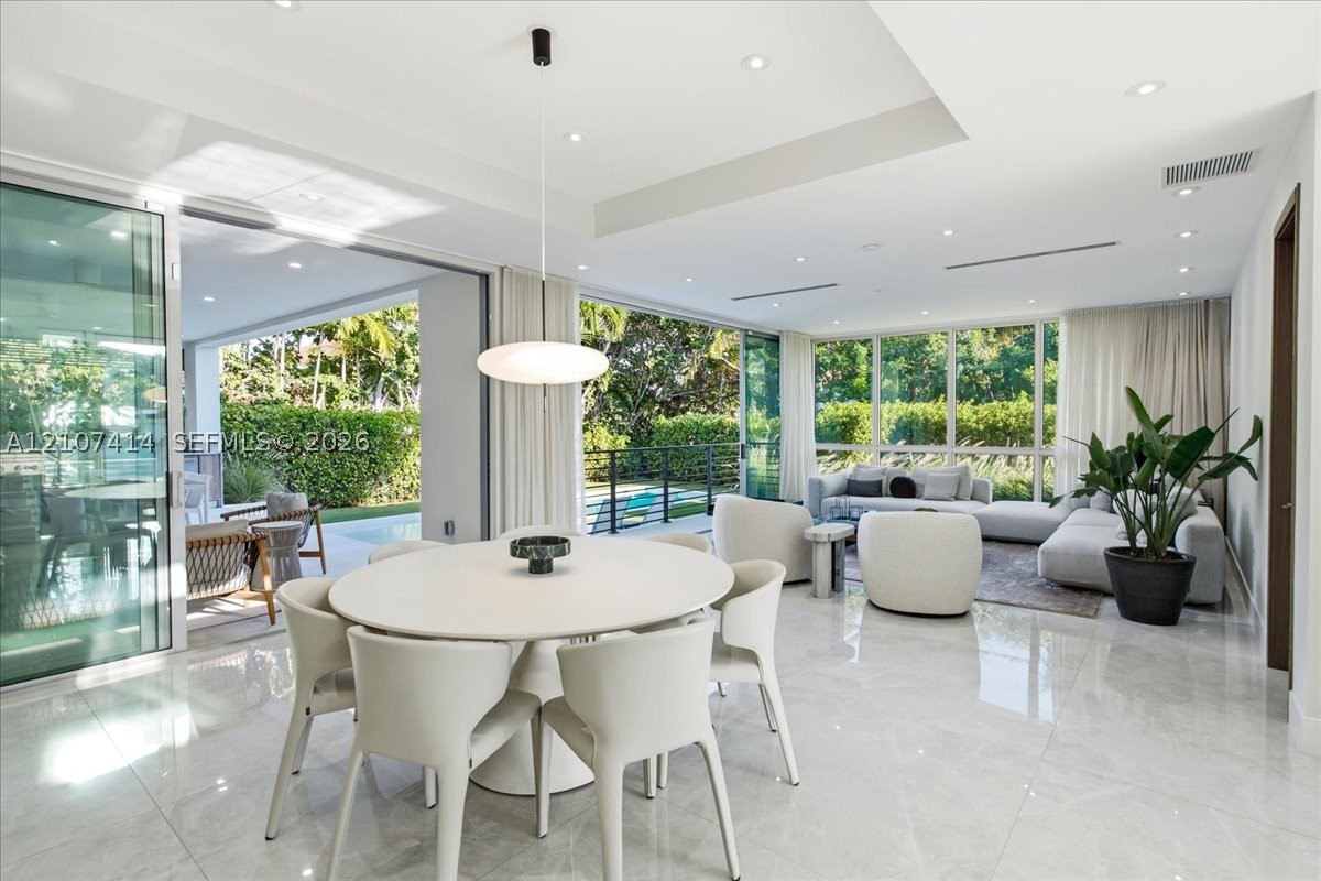 315 Cypress Dr Key Biscayne, FL 33149