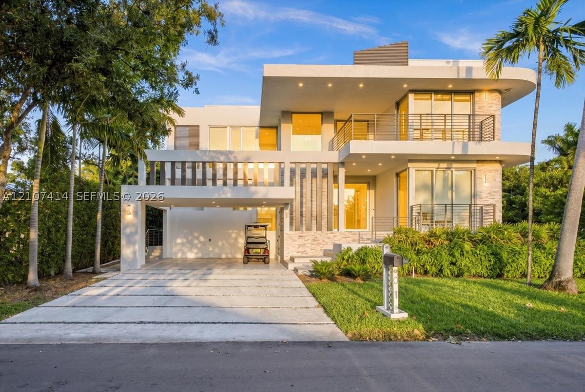 315 Cypress Dr Key Biscayne, FL 33149