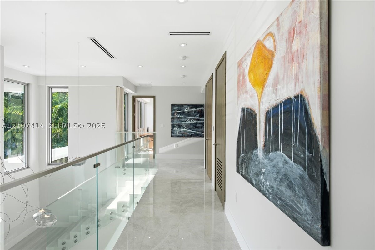 315 Cypress Dr Key Biscayne, FL 33149