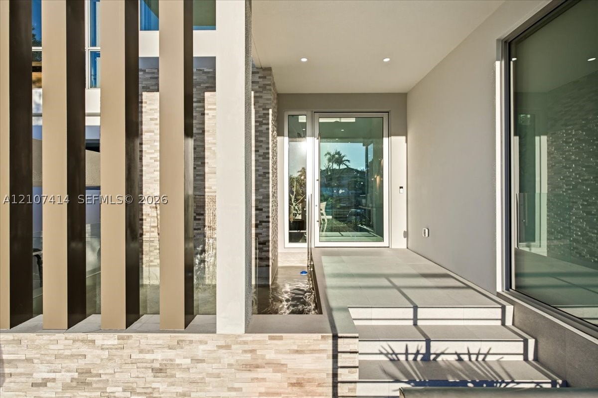 315 Cypress Dr Key Biscayne, FL 33149