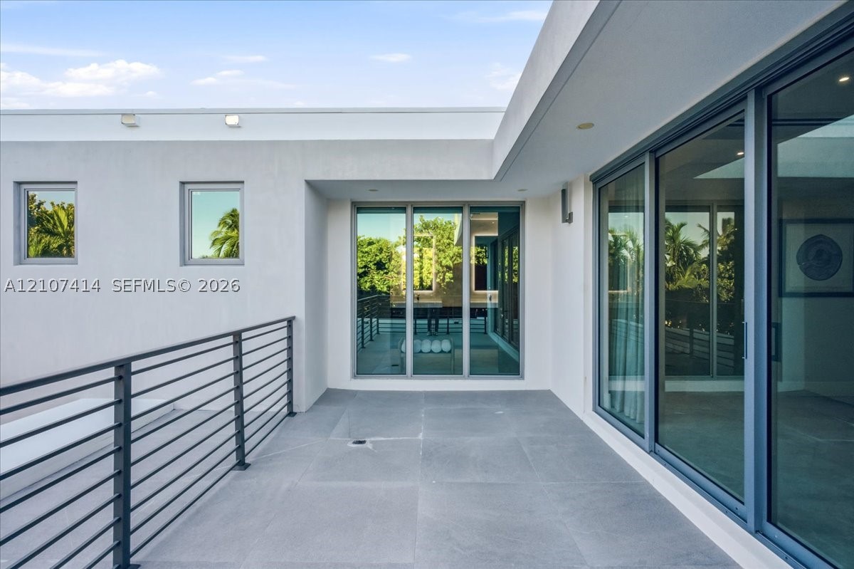 315 Cypress Dr Key Biscayne, FL 33149