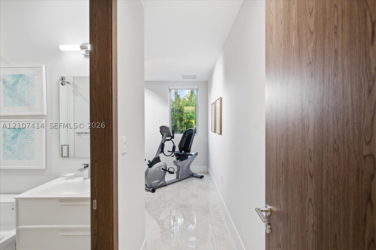 315 Cypress Dr Key Biscayne, FL 33149