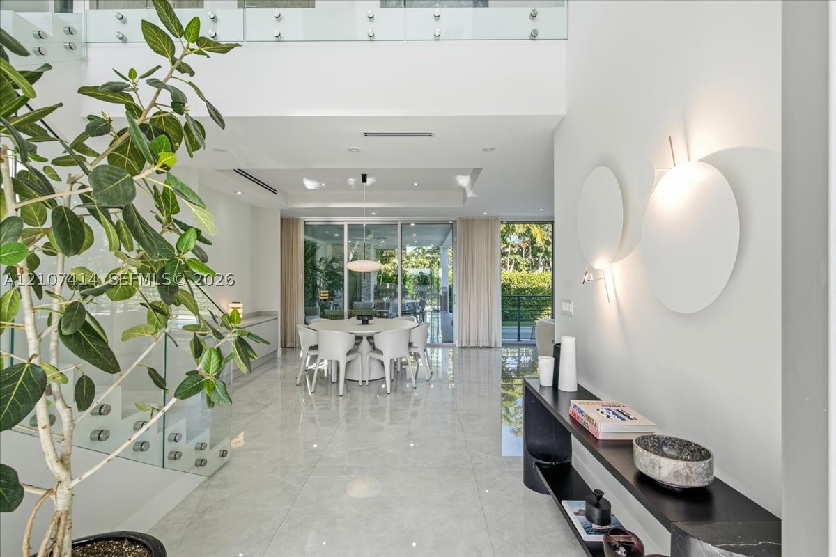 315 Cypress Dr Key Biscayne, FL 33149