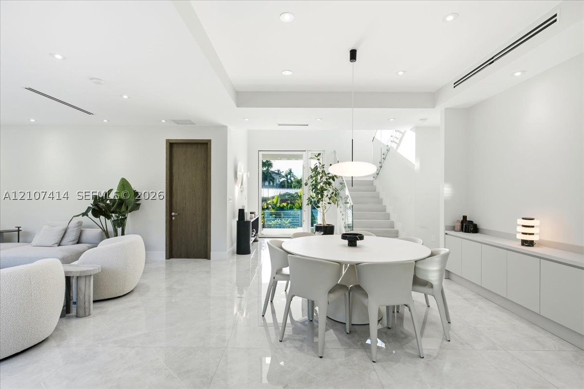 315 Cypress Dr Key Biscayne, FL 33149