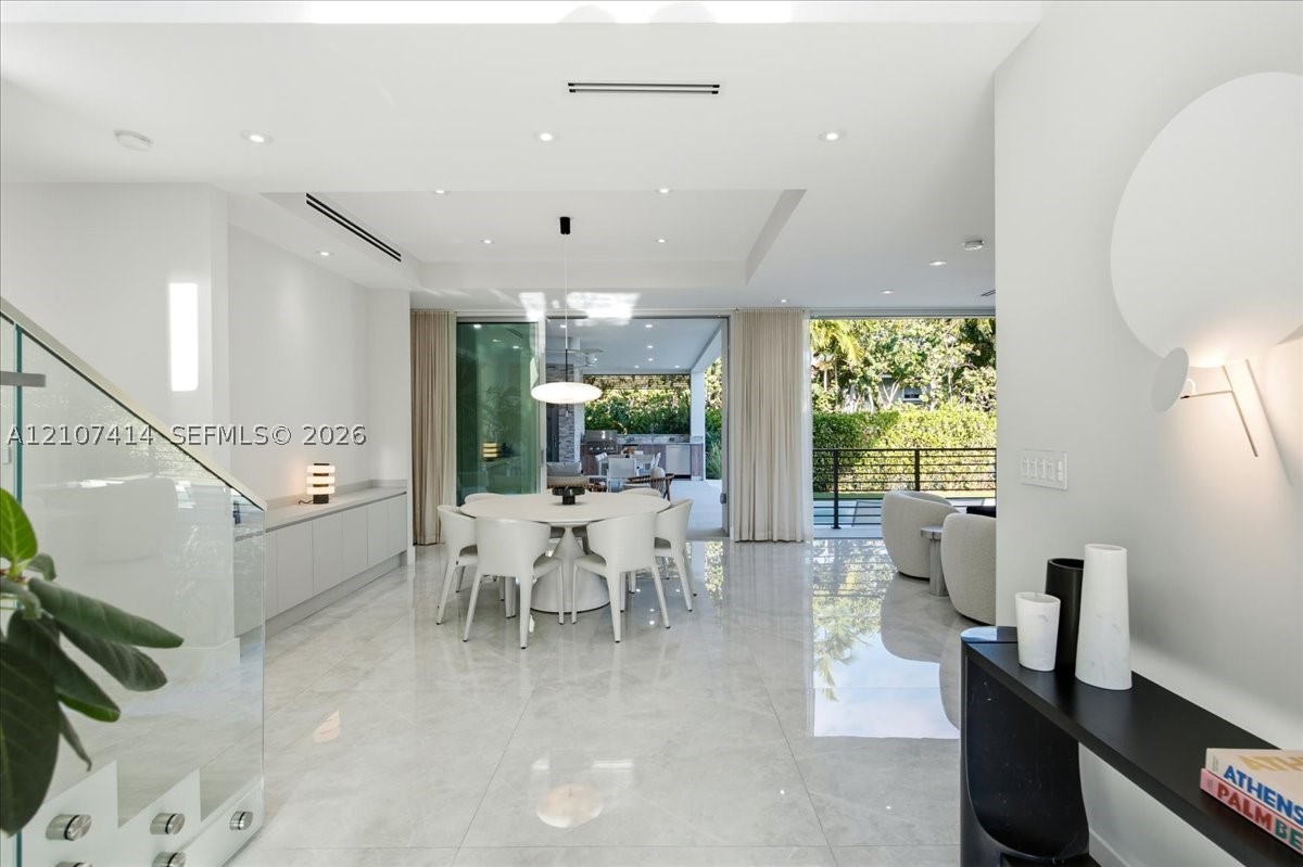 315 Cypress Dr Key Biscayne, FL 33149