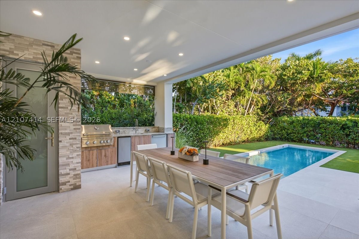 315 Cypress Dr Key Biscayne, FL 33149