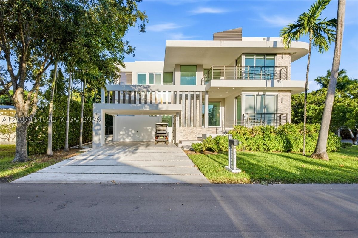 315 Cypress Dr Key Biscayne, FL 33149