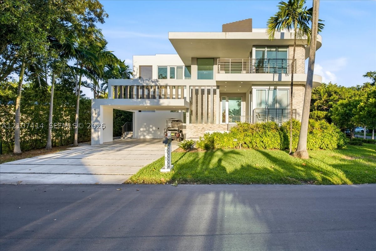 315 Cypress Dr Key Biscayne, FL 33149