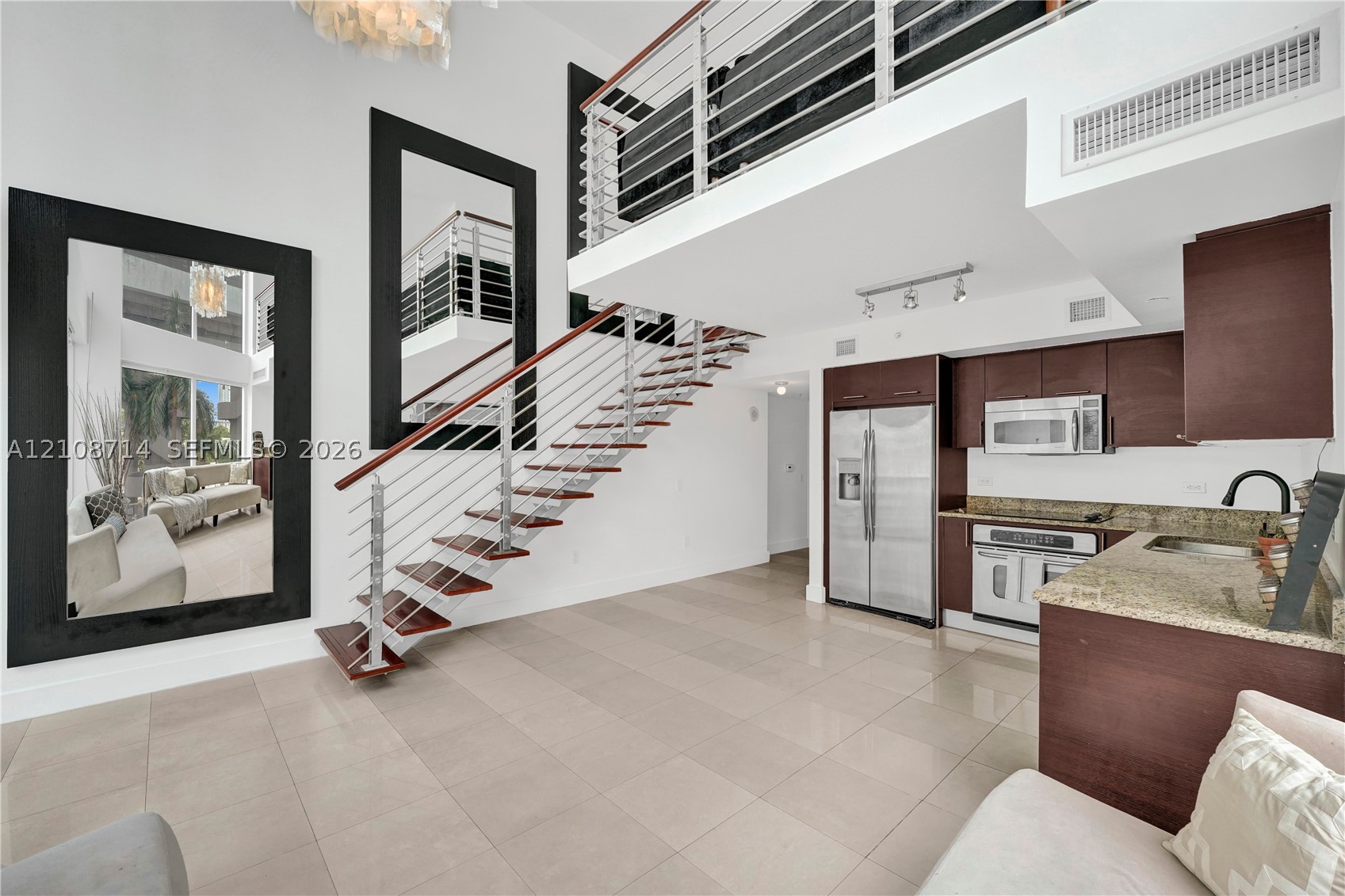 41 SE 5th St #317