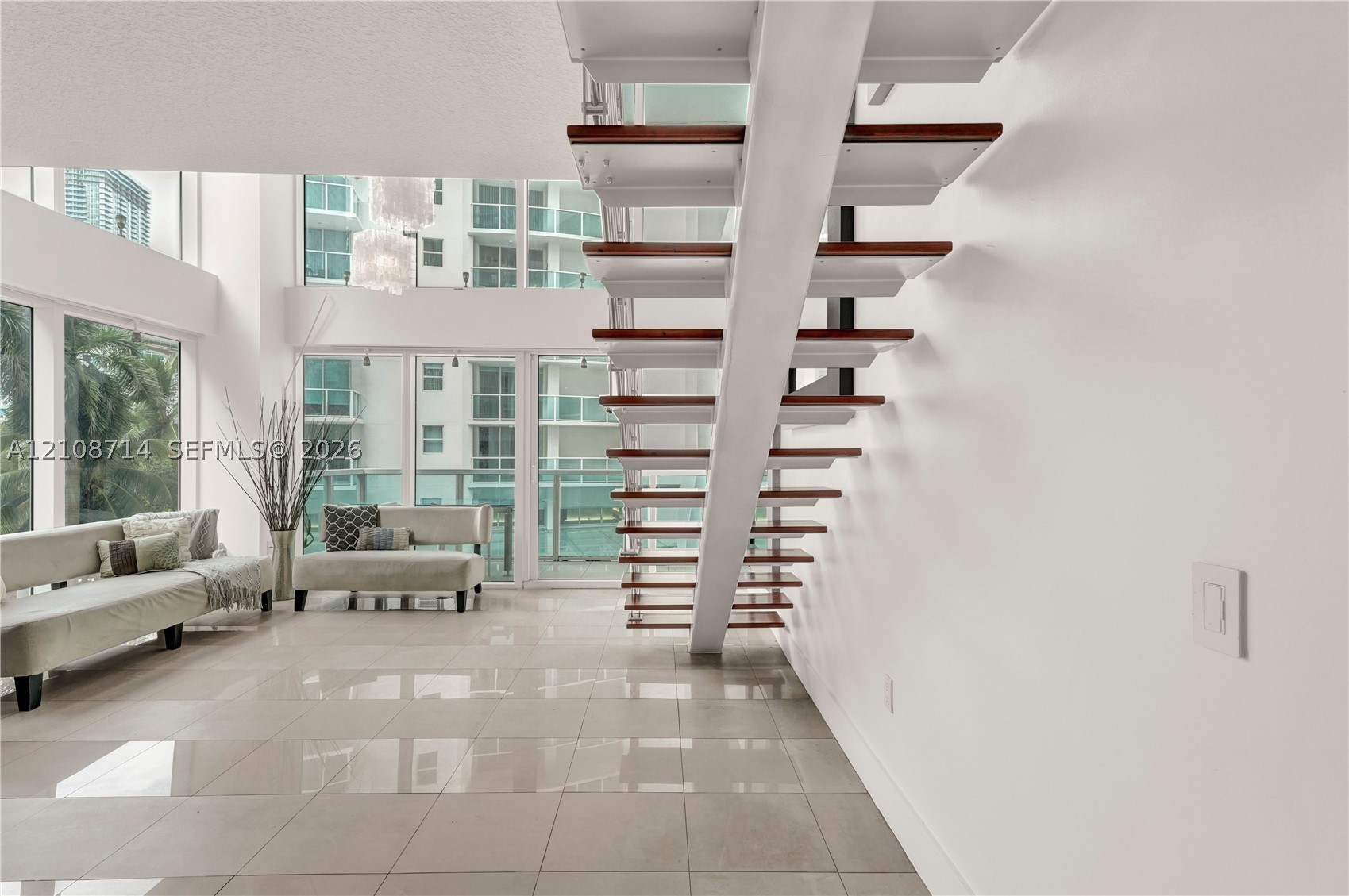 image Brickell on the River South6