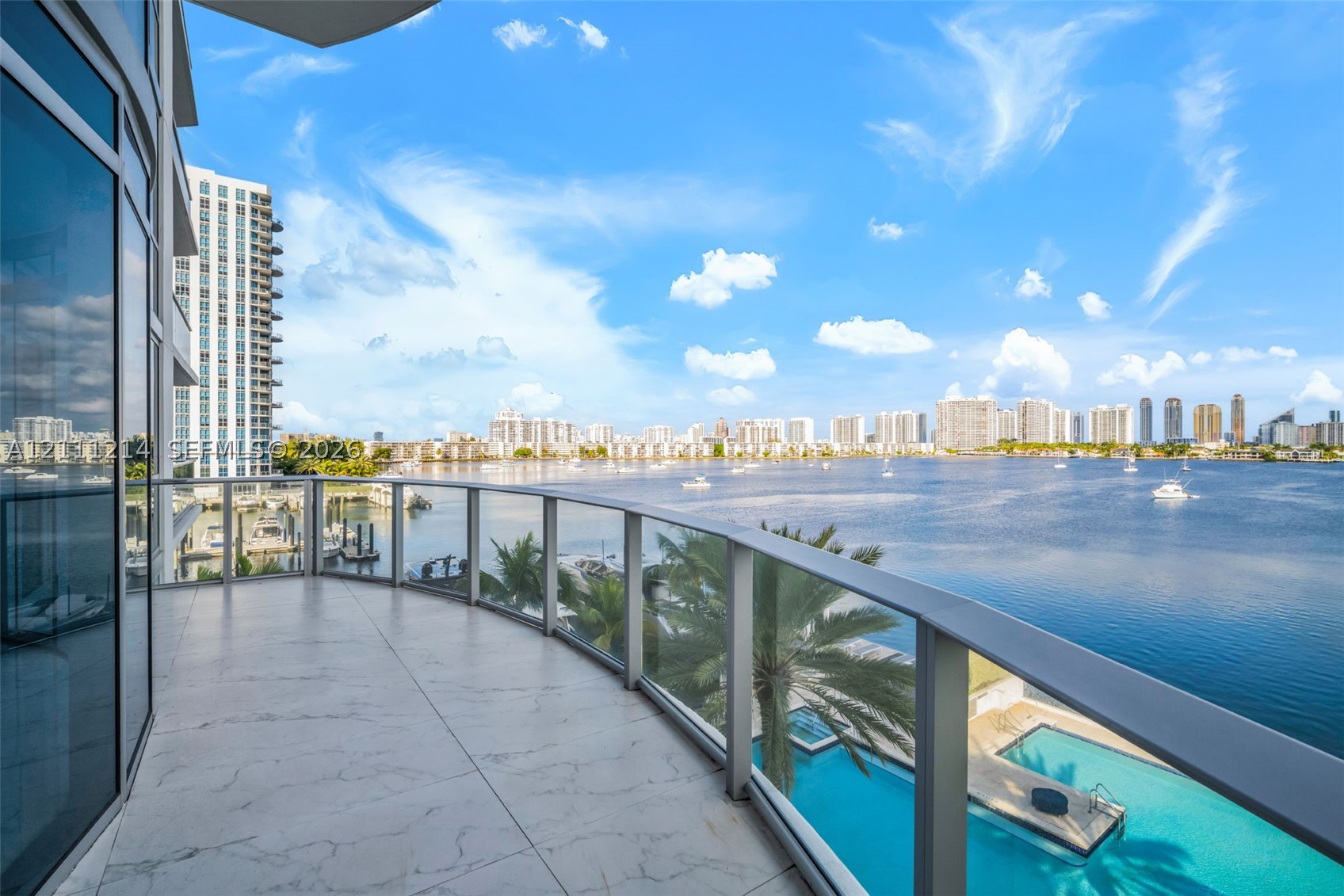 17111 Biscayne Blvd #411
