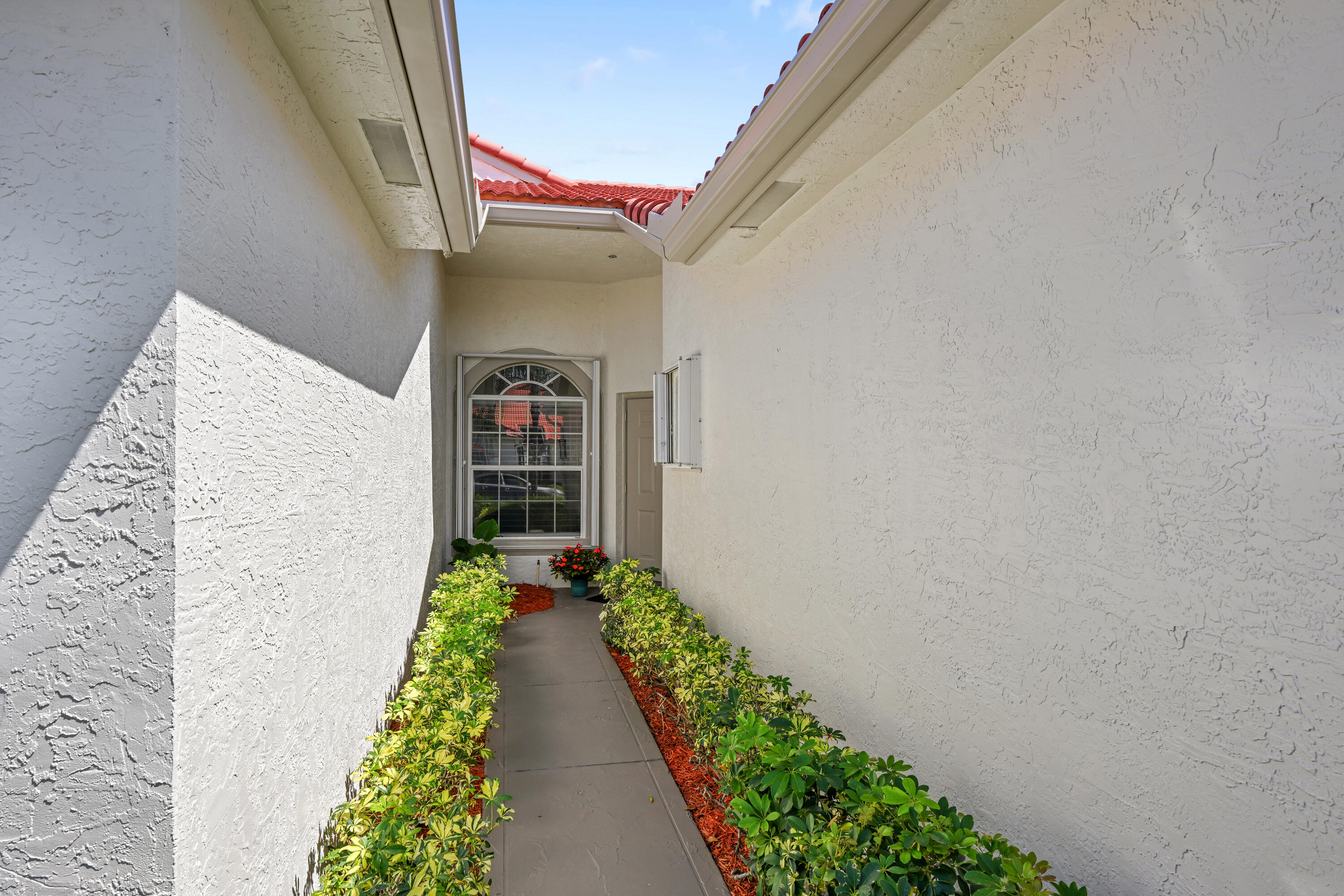 1636 Wood Fern Boynton Beach, FL 33436