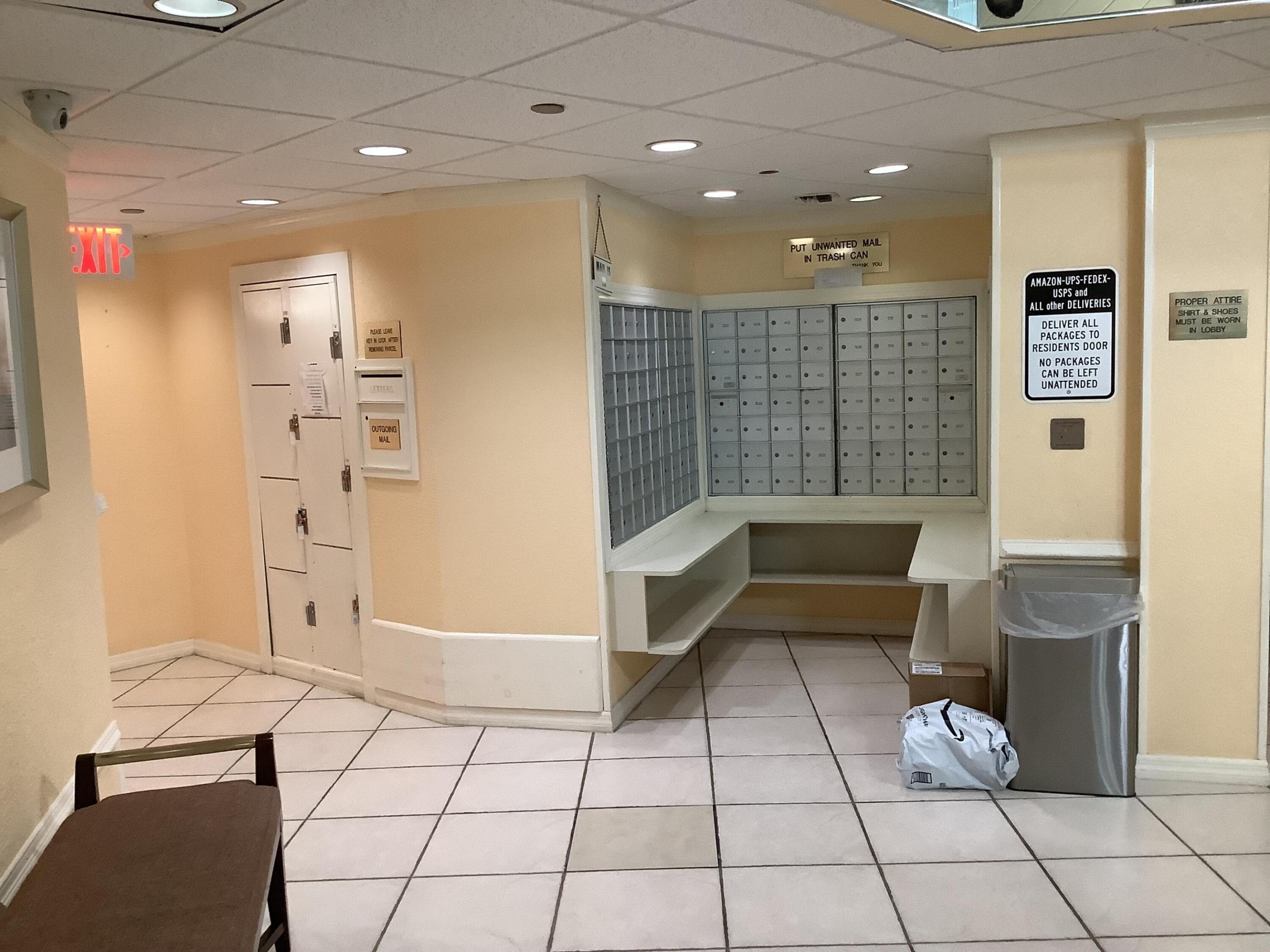 1300 St Charles Pembroke Pines, FL 33026