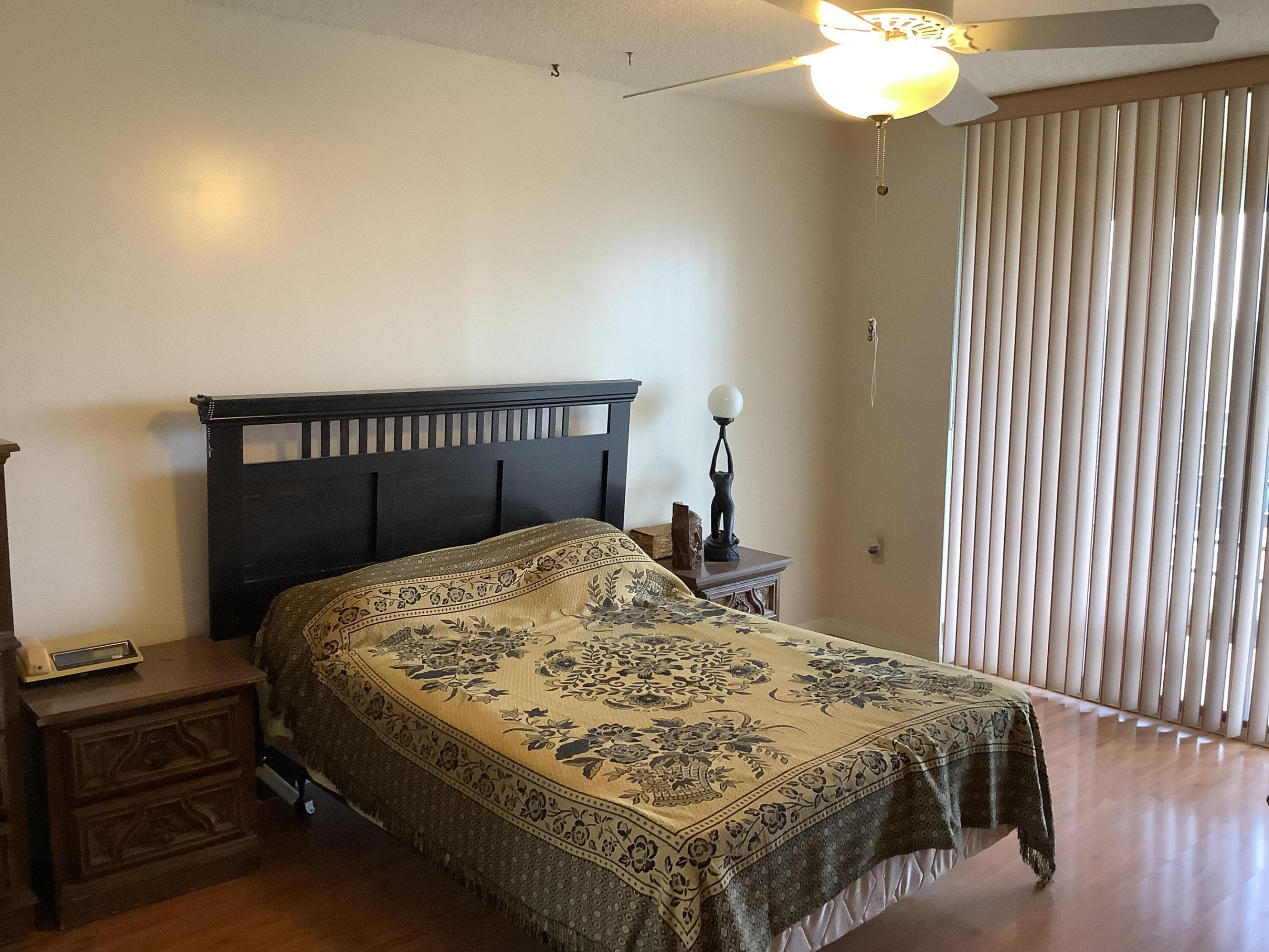 1300 St Charles Pembroke Pines, FL 33026