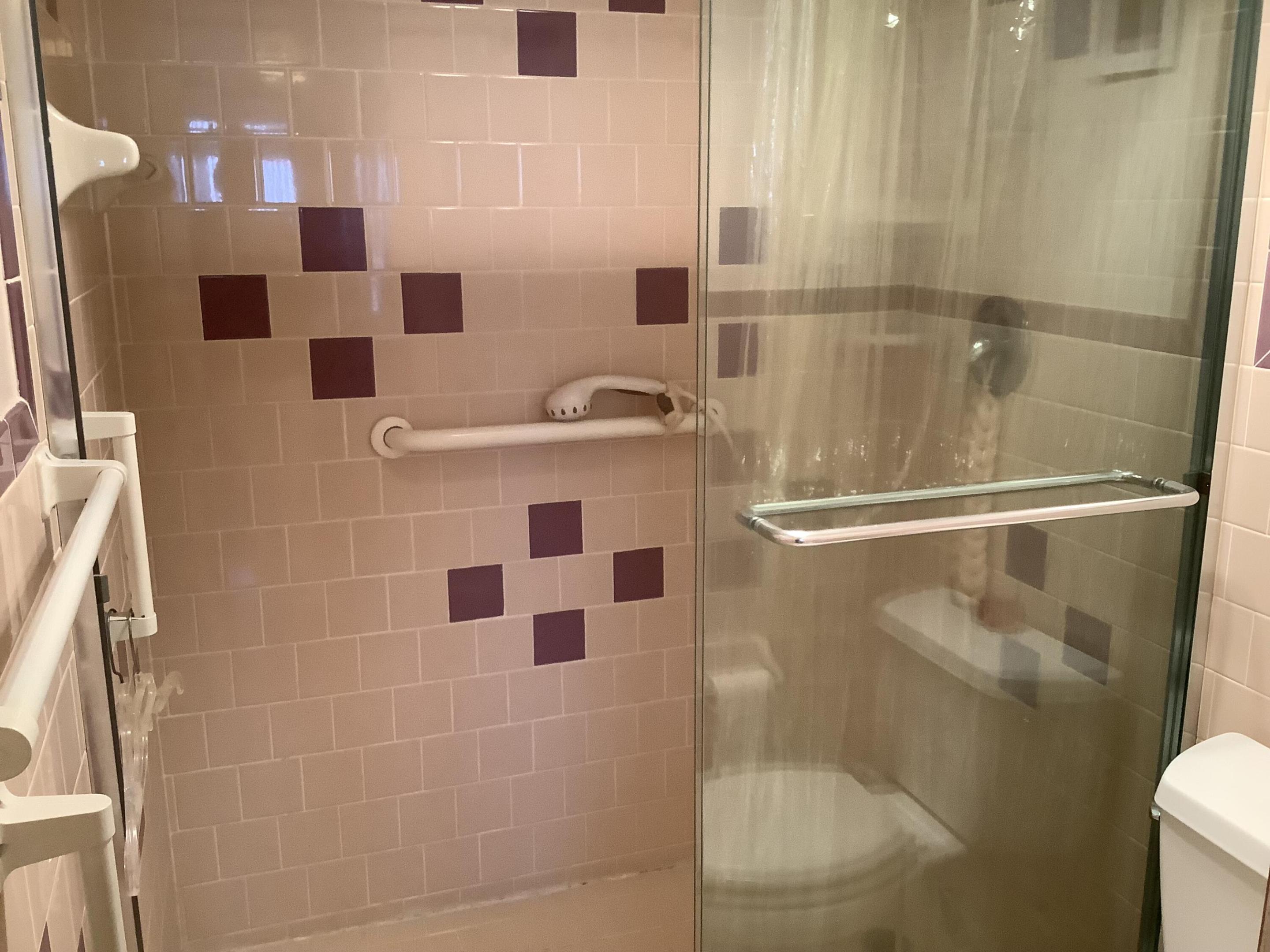 1300 St Charles Pembroke Pines, FL 33026