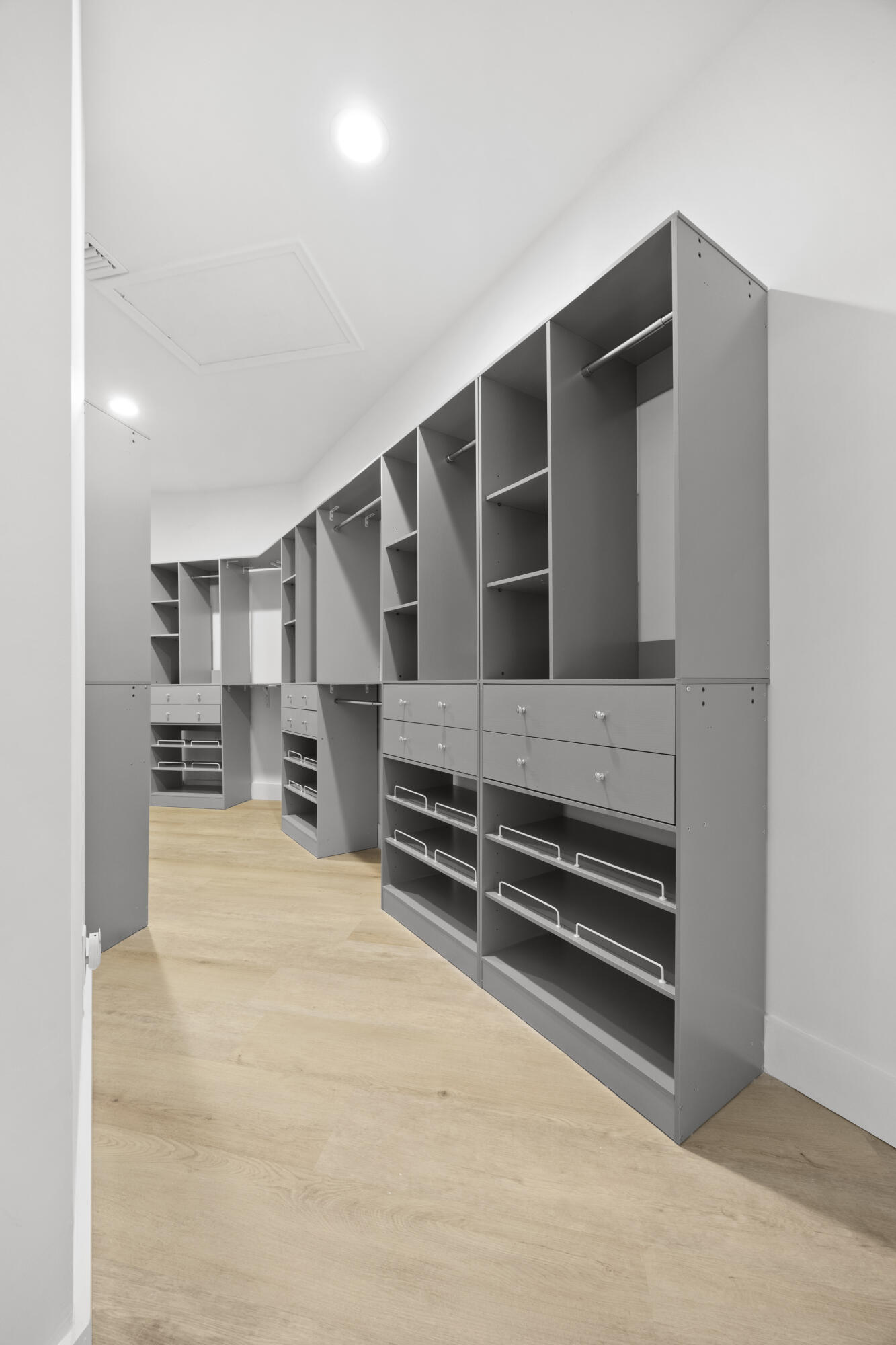 17192 Newport Clb Boca Raton, FL 33496