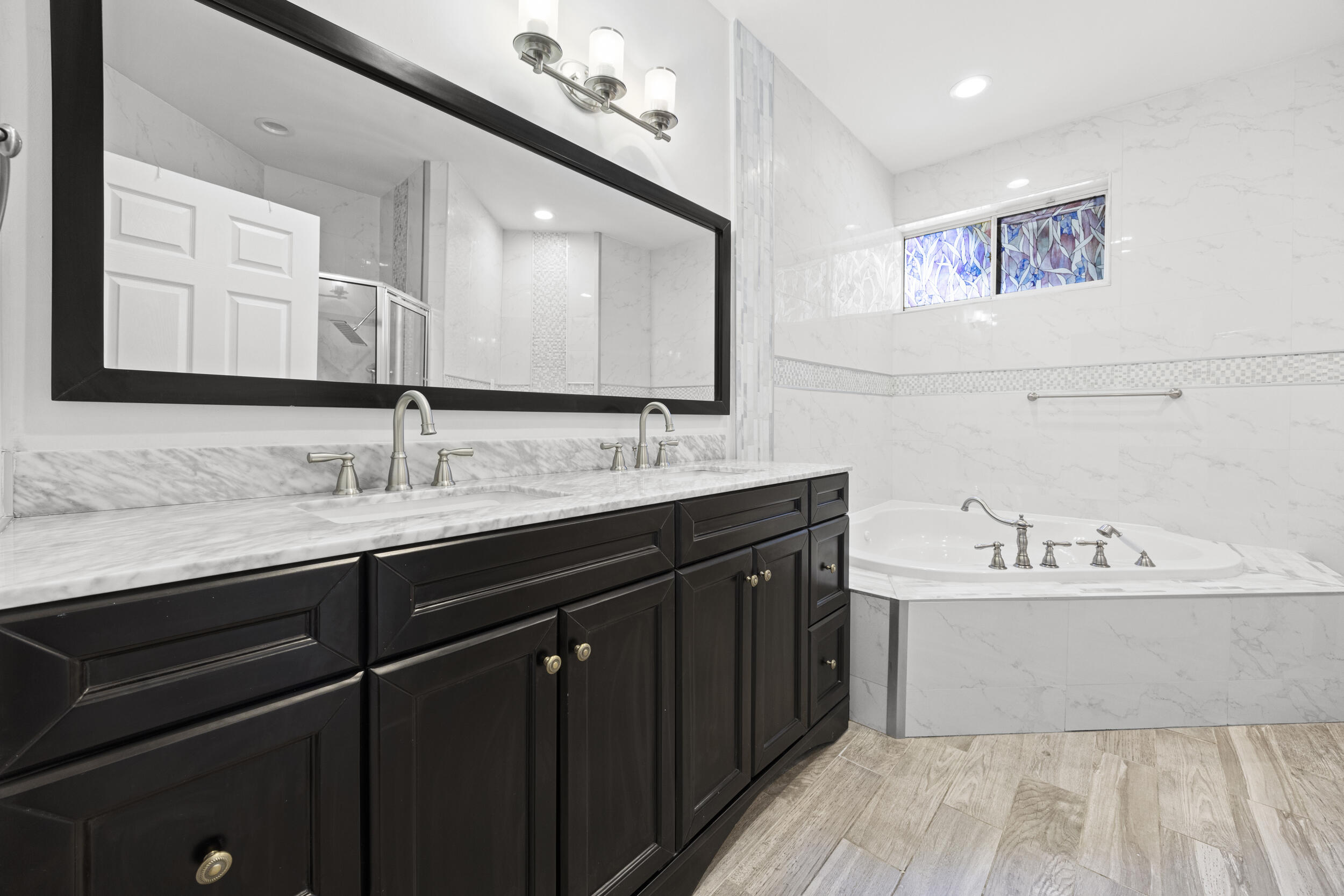 17192 Newport Clb Boca Raton, FL 33496