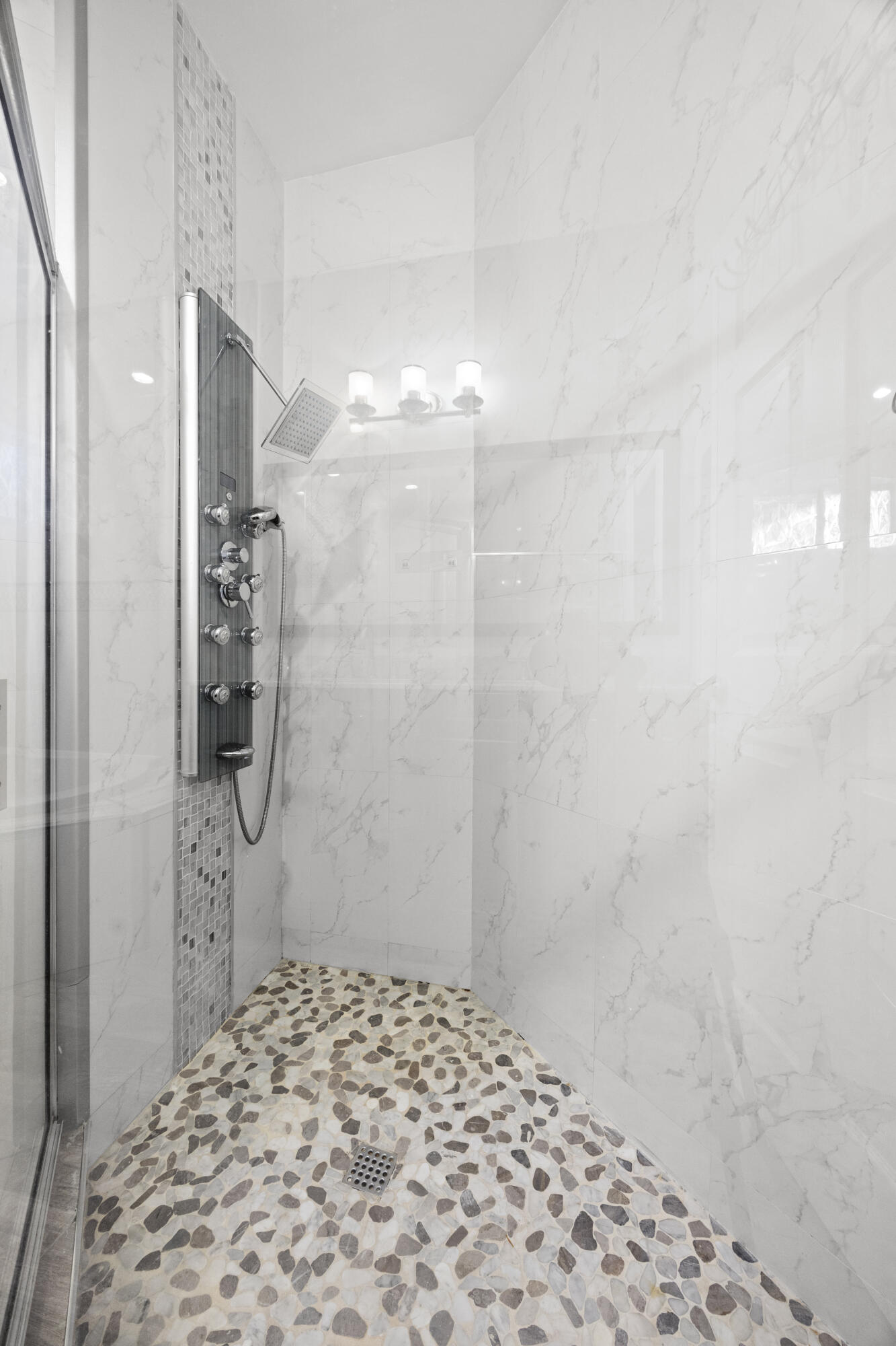 17192 Newport Clb Boca Raton, FL 33496