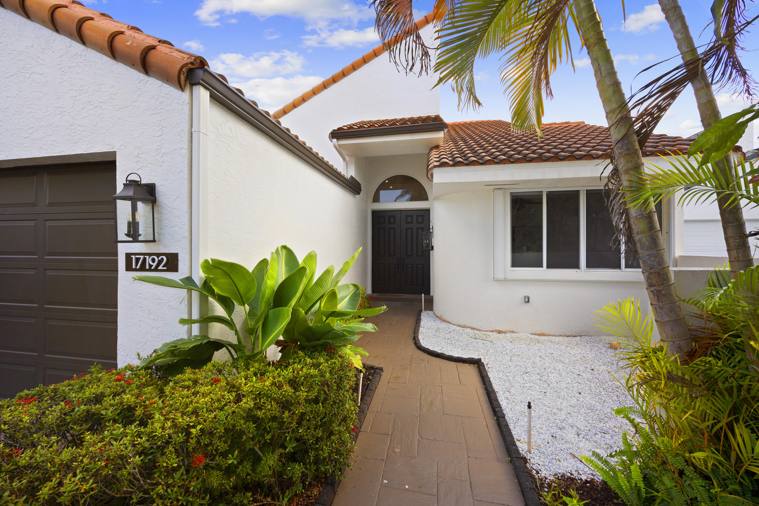 17192 Newport Clb Boca Raton, FL 33496