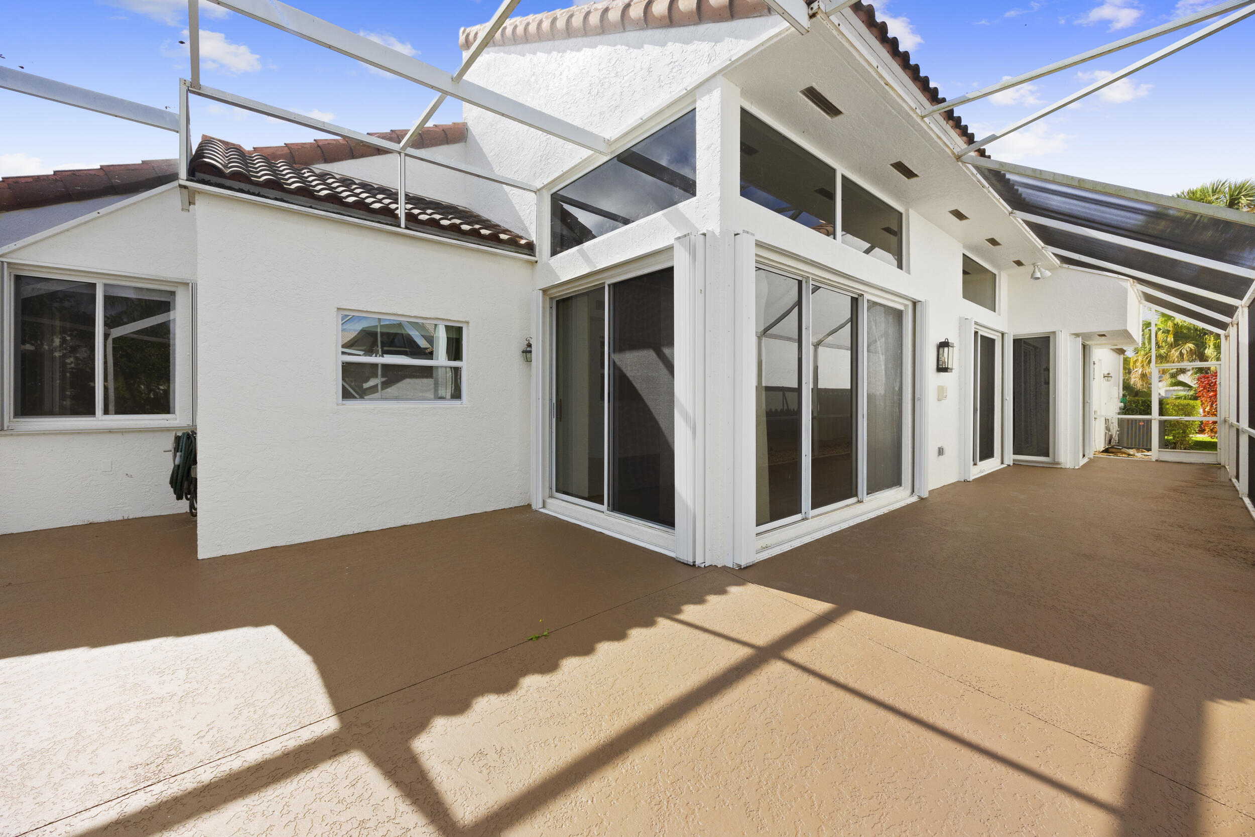 17192 Newport Clb Boca Raton, FL 33496