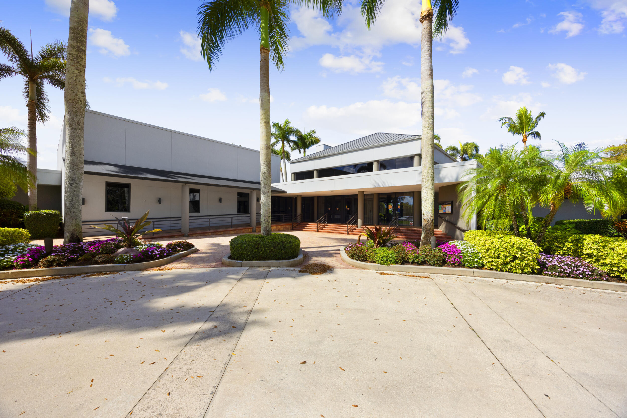 17192 Newport Clb Boca Raton, FL 33496