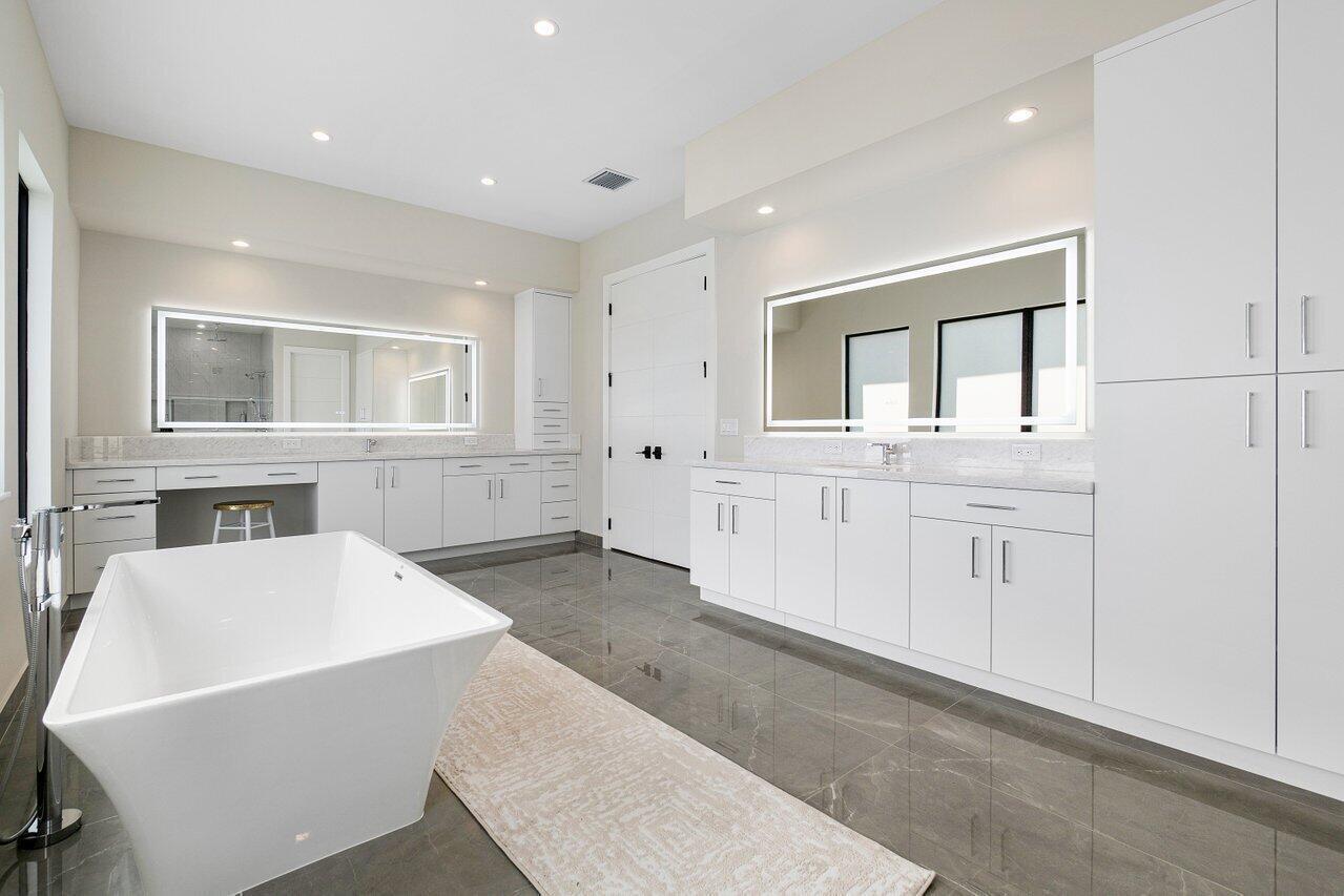 17464 Ponte Chiasso Boca Raton, FL 33496