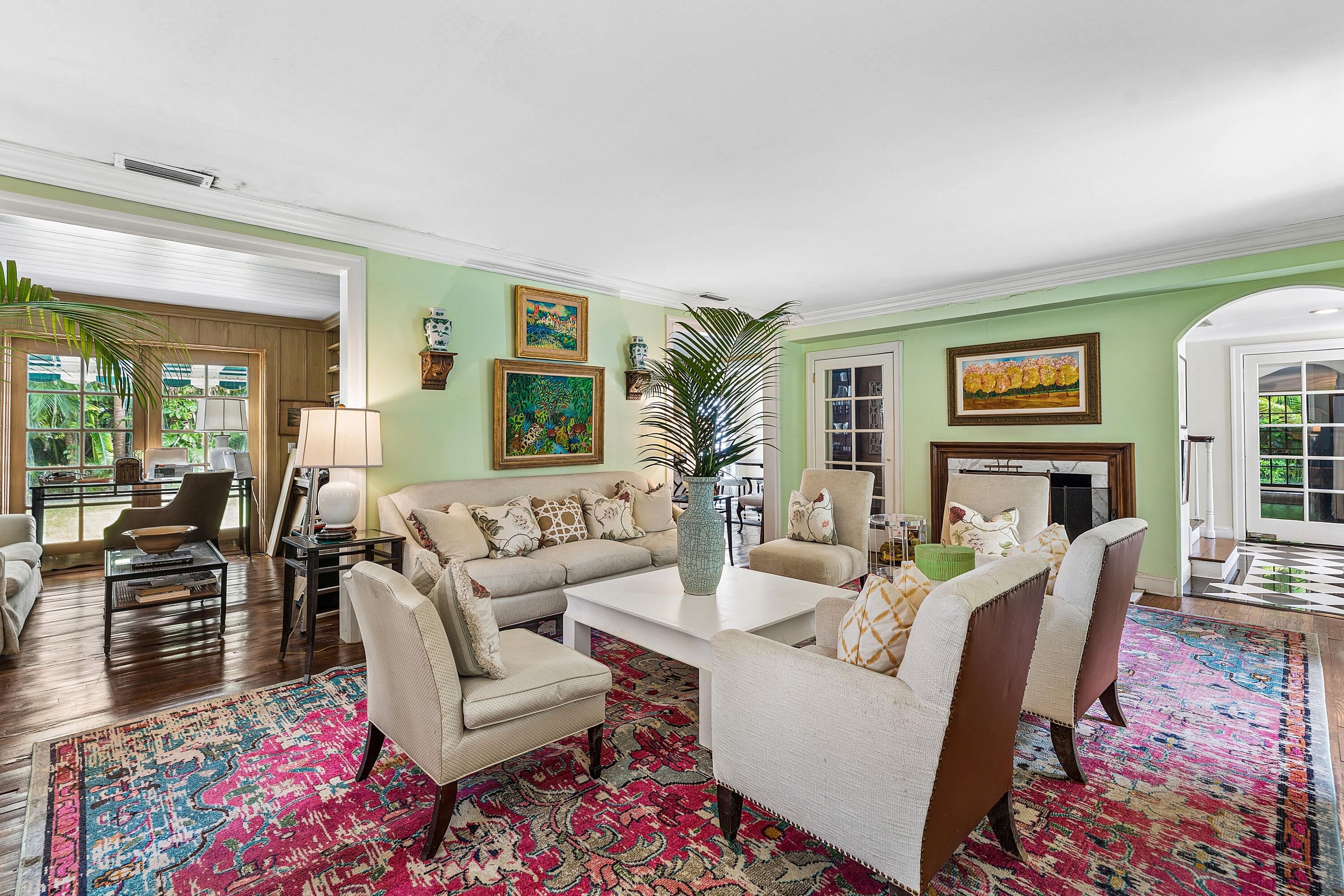 210 Merrain Palm Beach, FL 33480