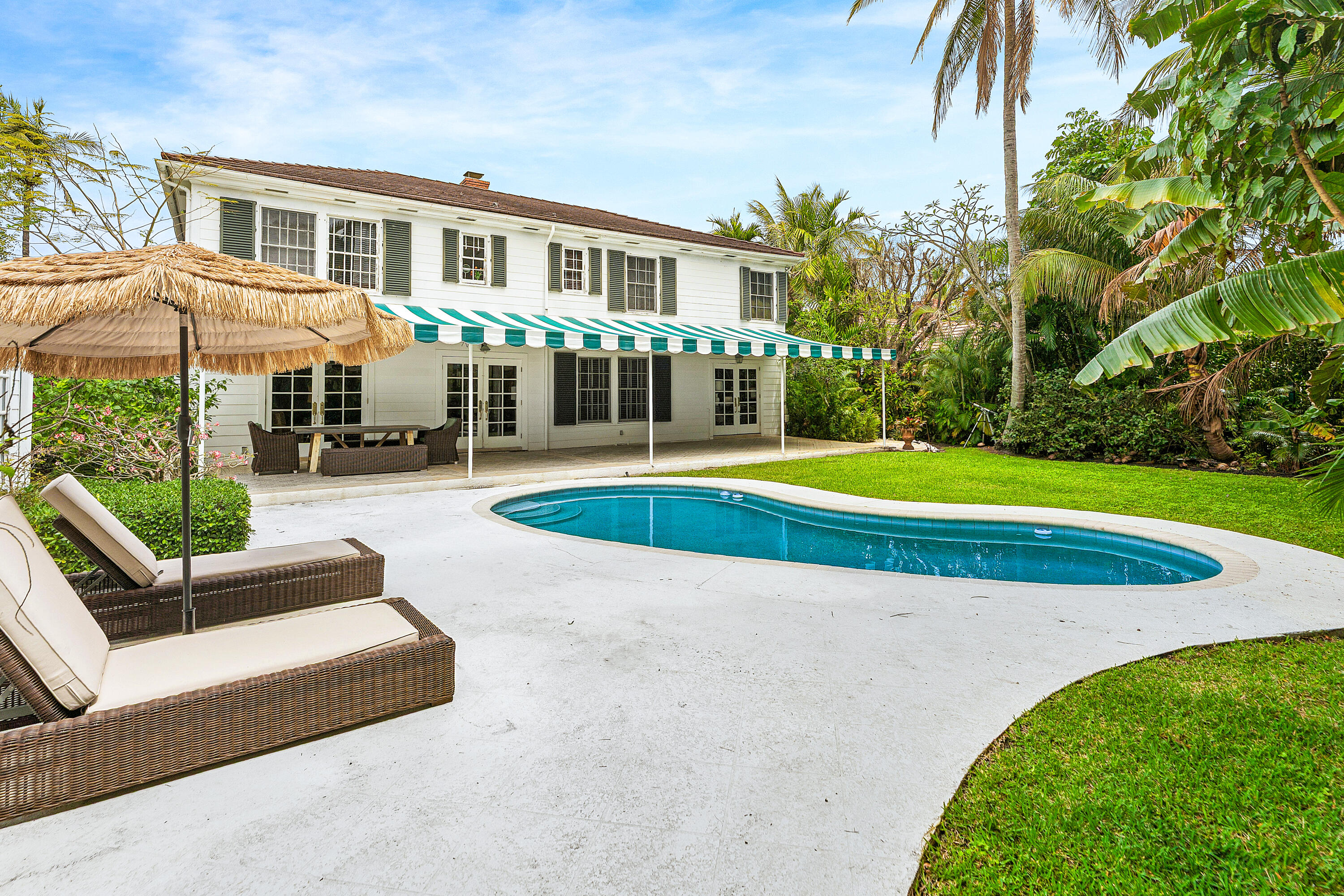 210 Merrain Palm Beach, FL 33480