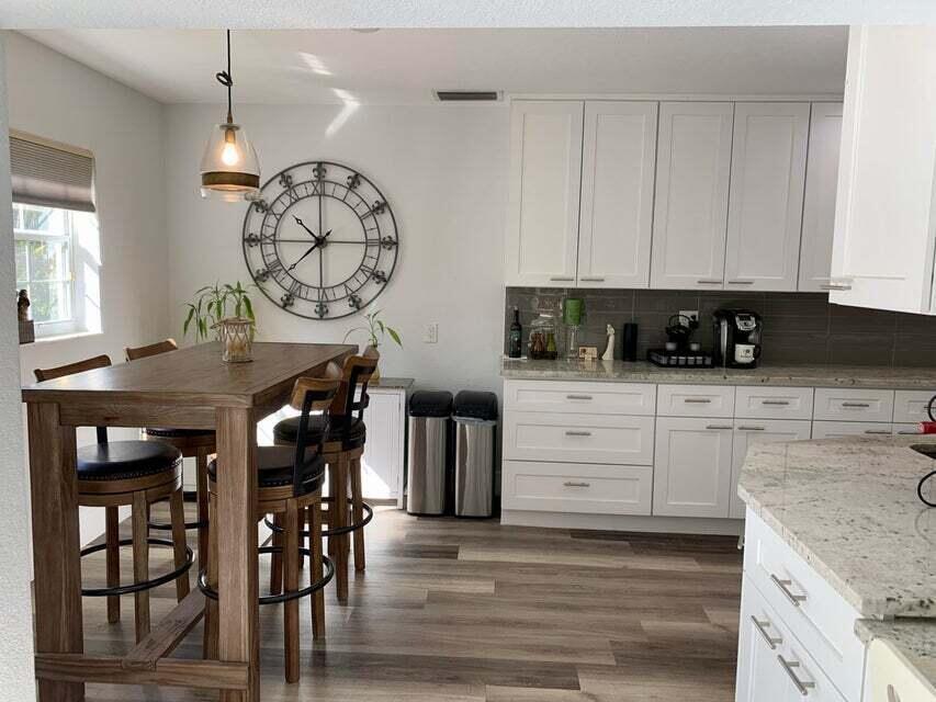 3230 Aqua Vis Pompano Beach, FL 33062