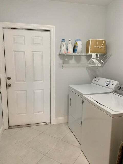 3230 Aqua Vis Pompano Beach, FL 33062