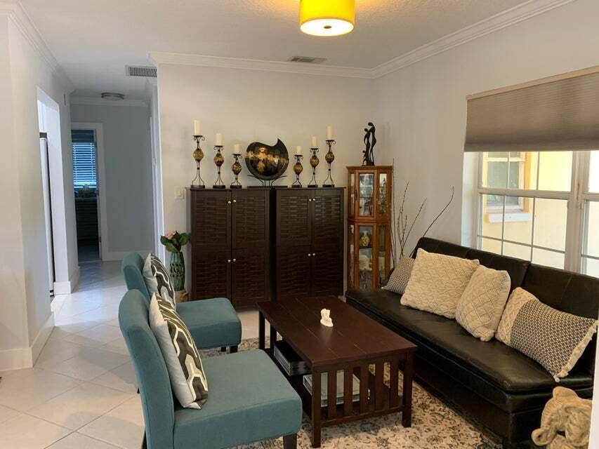 3230 Aqua Vis Pompano Beach, FL 33062