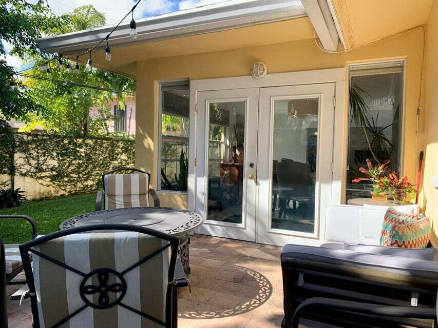 3230 Aqua Vis Pompano Beach, FL 33062